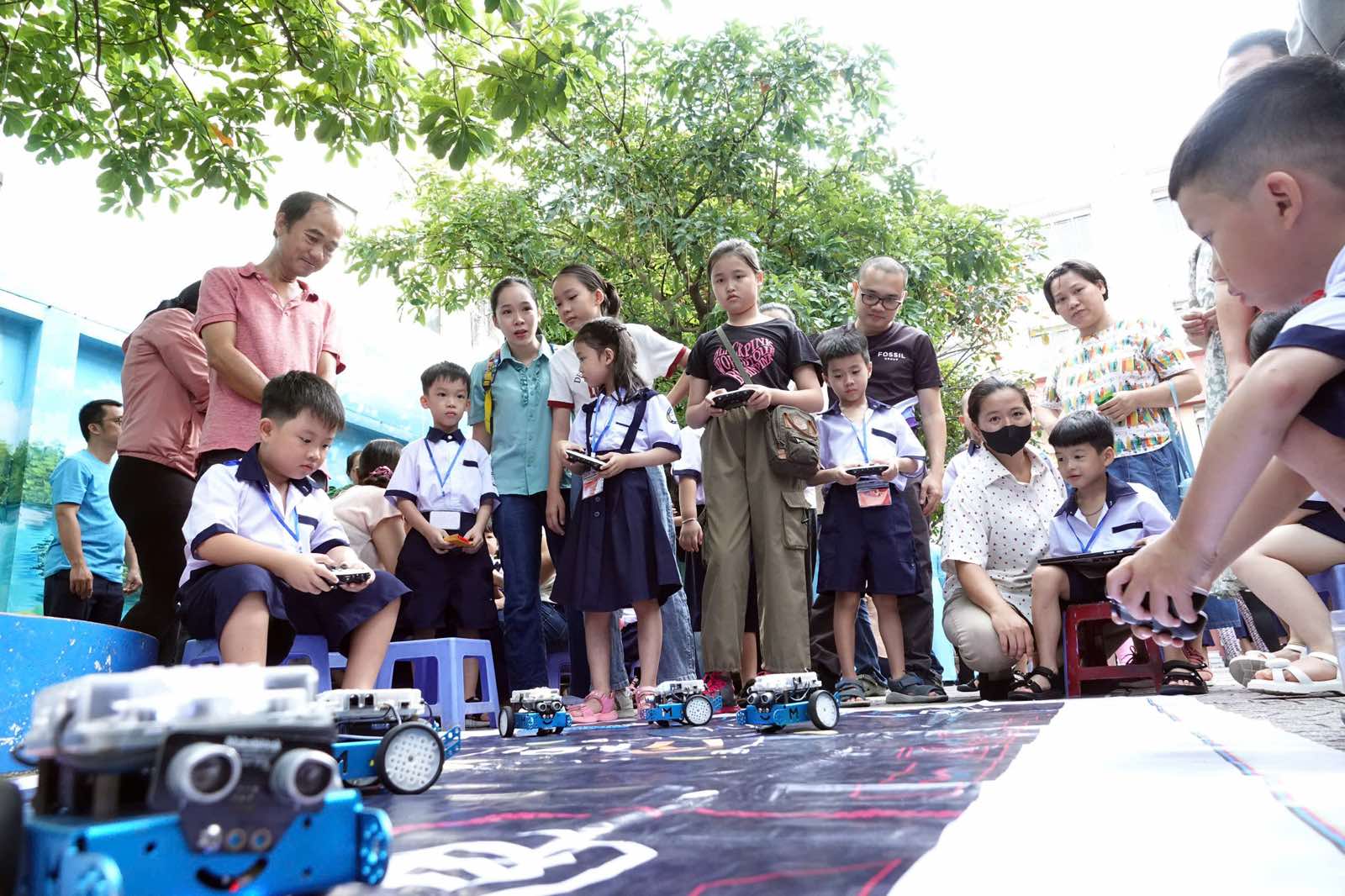 Chương trình nhà trường tại TP.HCM: Phải có tối thiểu 2 lựa chọn để phụ huynh chọn - Ảnh 1.
