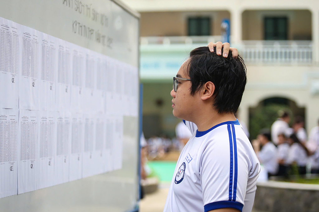 Điểm chuẩn ĐH có ngành dự kiến tăng vọt trên 29,5 - Ảnh 1.