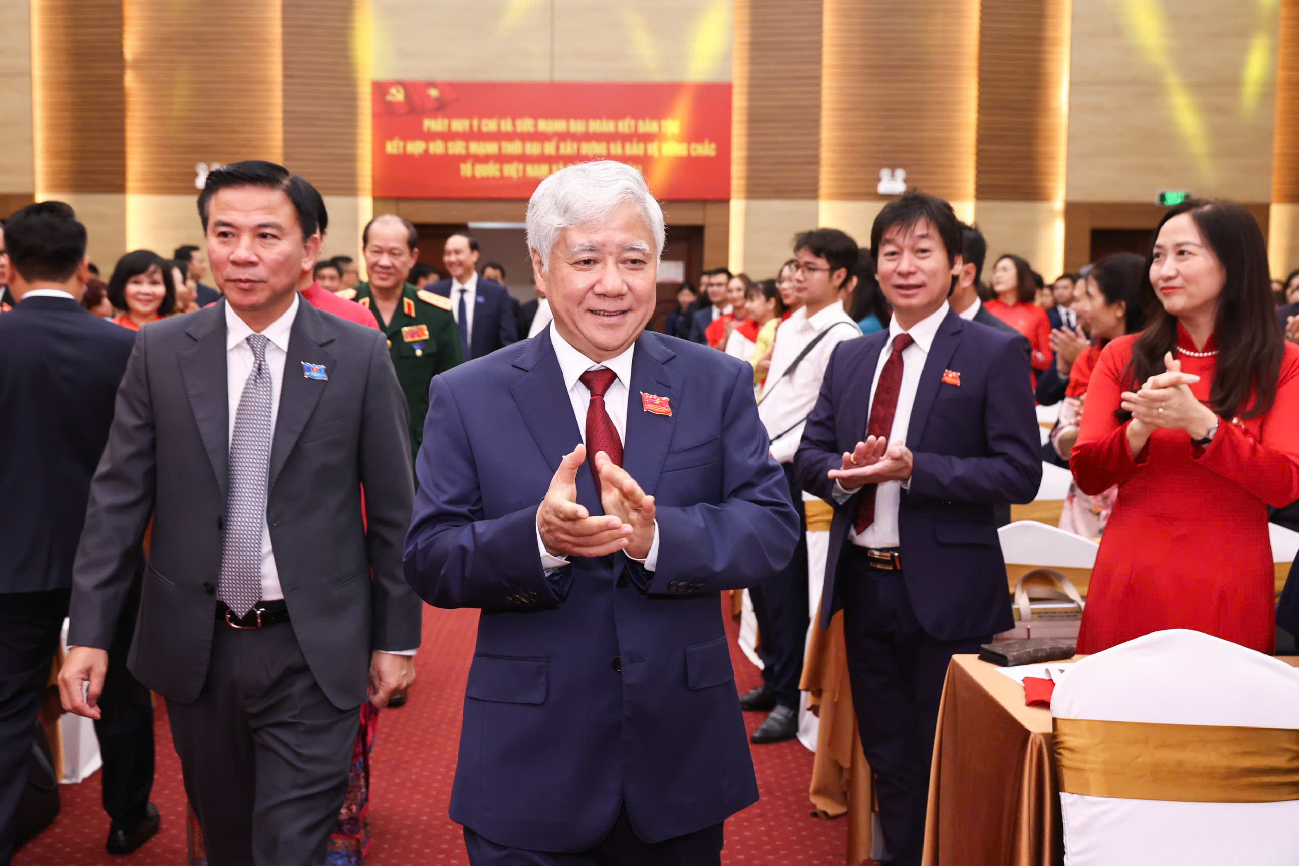 Ông Đỗ Văn Chiến làm Bí thư Đảng ủy Cơ quan Ủy ban T.Ư MTTQ Việt Nam- Ảnh 1.