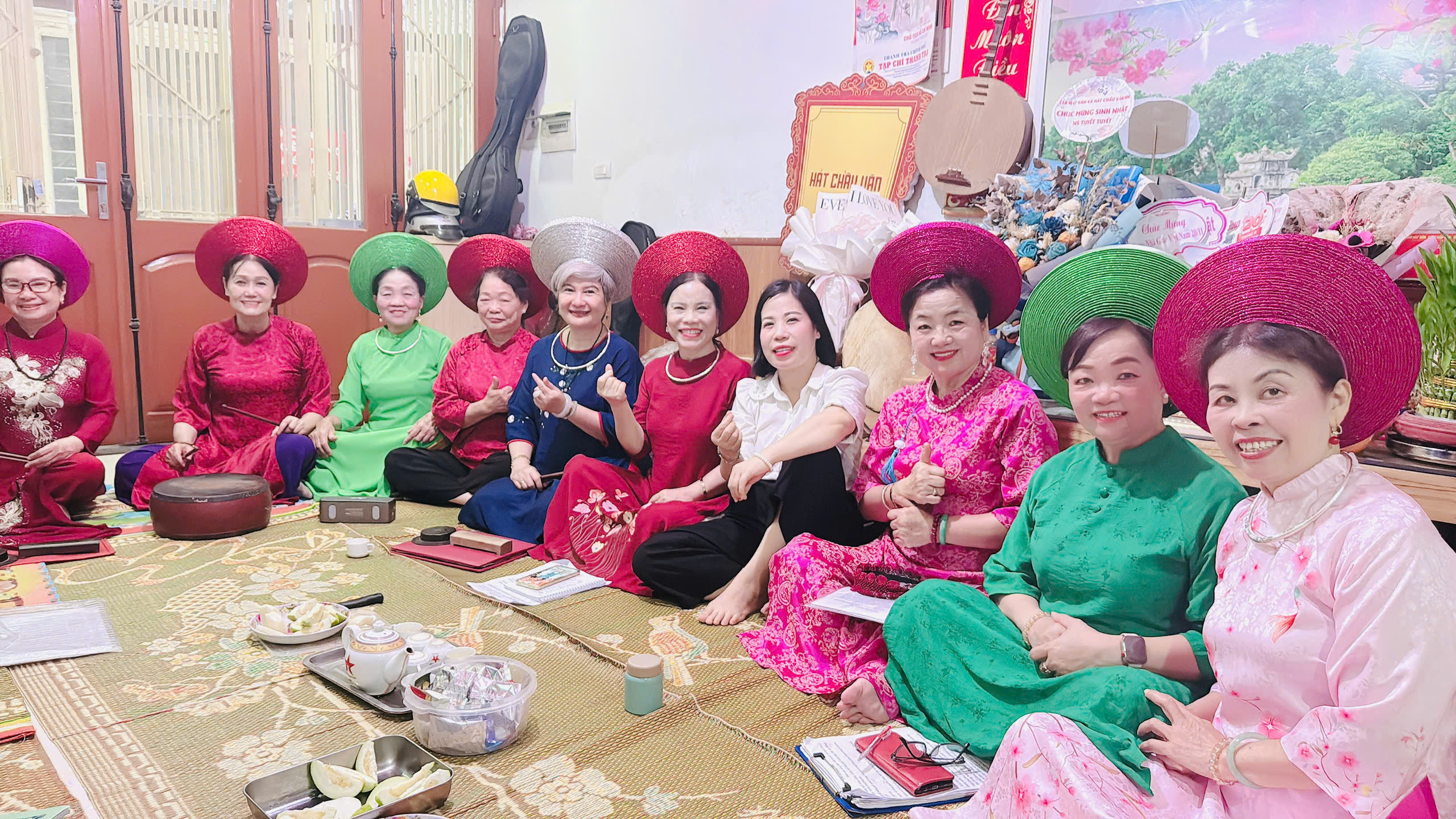Độc lạ chúc sinh nhật bằng… hát văn: Dân mạng hào hứng bình luận tên người thân - Ảnh 3.