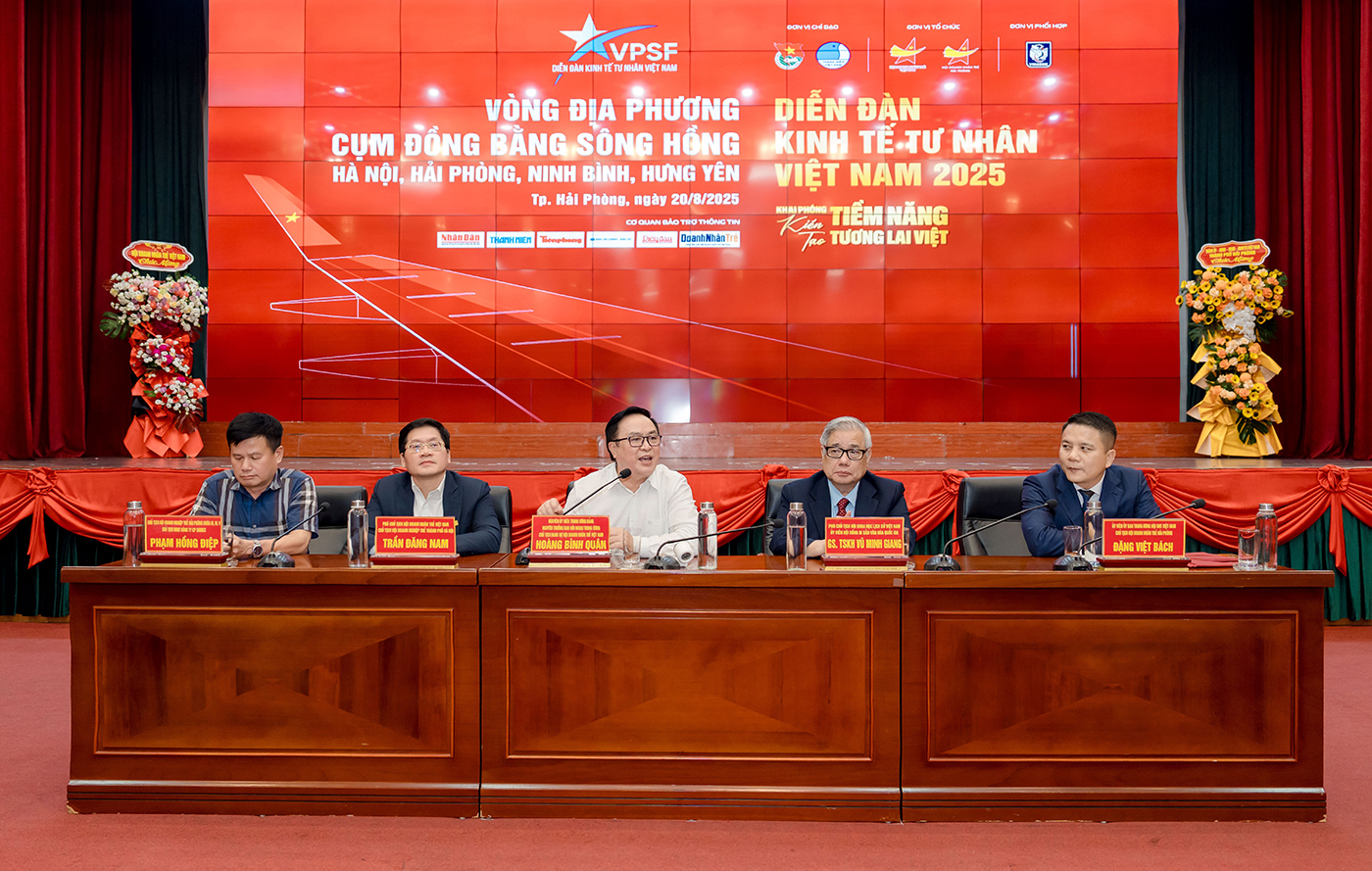 Doanh nghiệp trẻ bàn giải pháp đưa Nghị quyết của Bộ Chính trị vào thực tiễn- Ảnh 1. Doanh nghiệp trẻ bàn giải pháp đưa Nghị quyết của Bộ Chính trị vào thực tiễn- Ảnh 1.