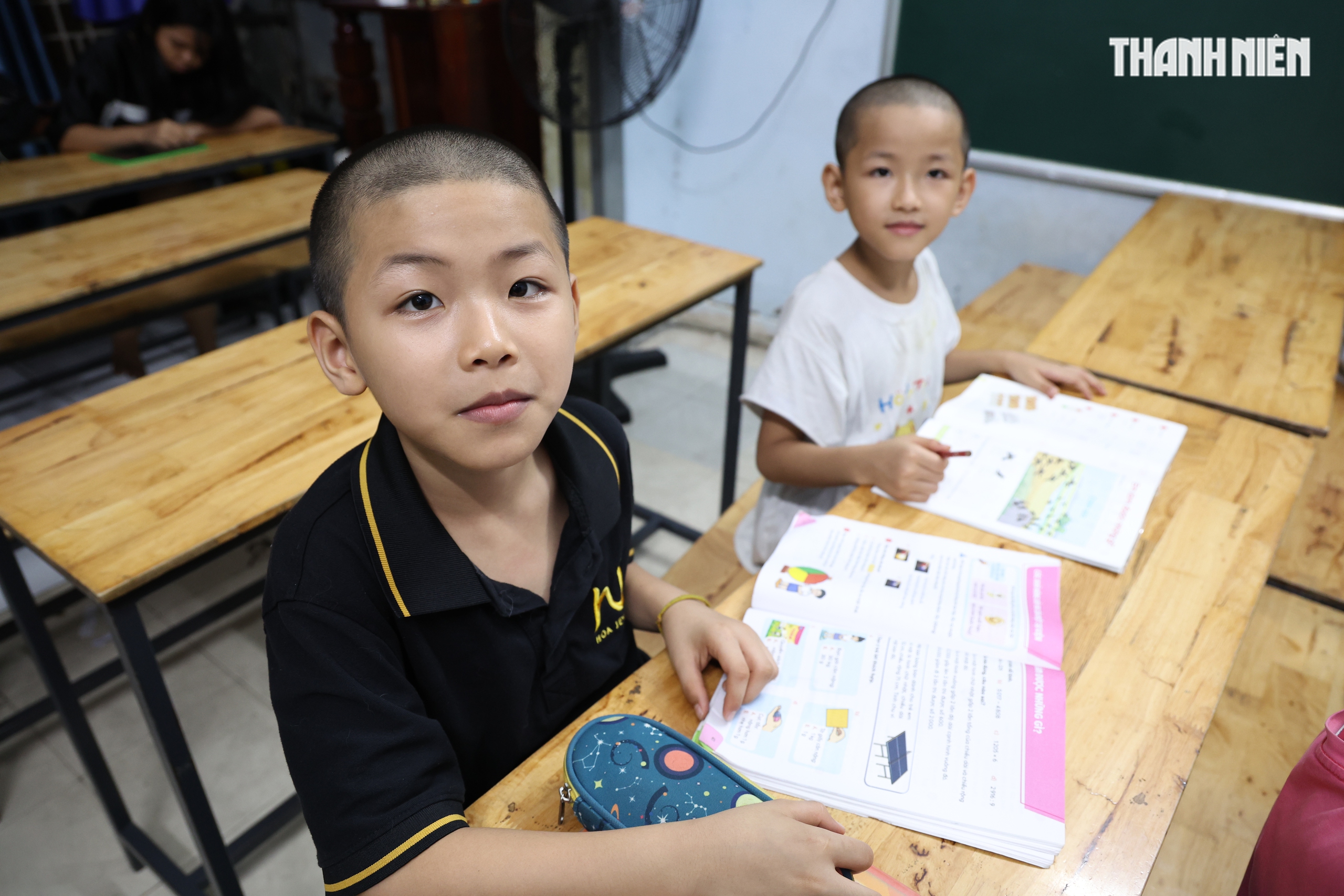 Lớp học tình thương hơn 1 thập kỷ gieo chữ cho trẻ mồ côi ở TP.HCM- Ảnh 5. Lớp học tình thương hơn 1 thập kỷ gieo chữ cho trẻ mồ côi ở TP.HCM- Ảnh 5.