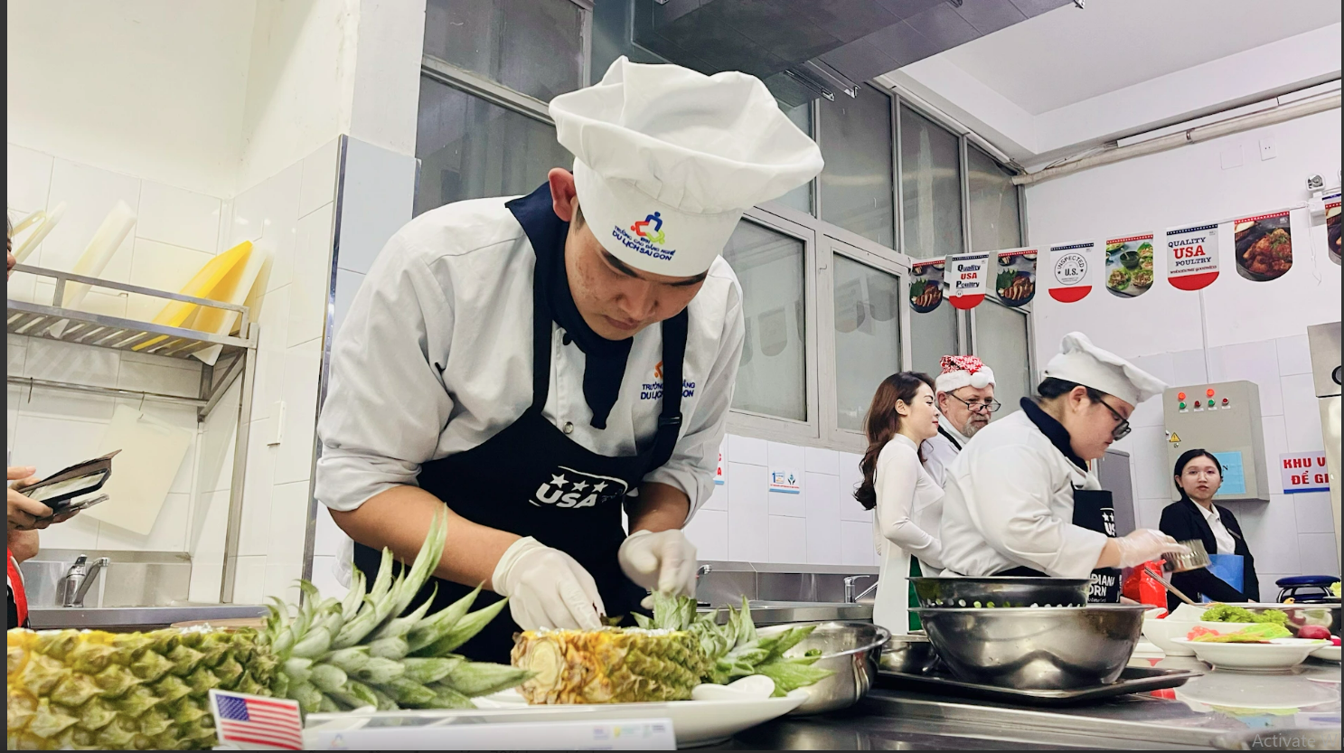 TP.HCM sẽ giảm khoảng 30% trường trung cấp công lập thuộc trường ĐH, CĐ - Ảnh 1.