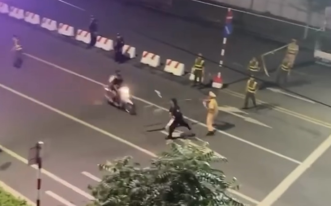 ‘Thông chốt’ A80 tông cán bộ CSCĐ chấn thương sọ não, gãy xương mũi - Ảnh 1.