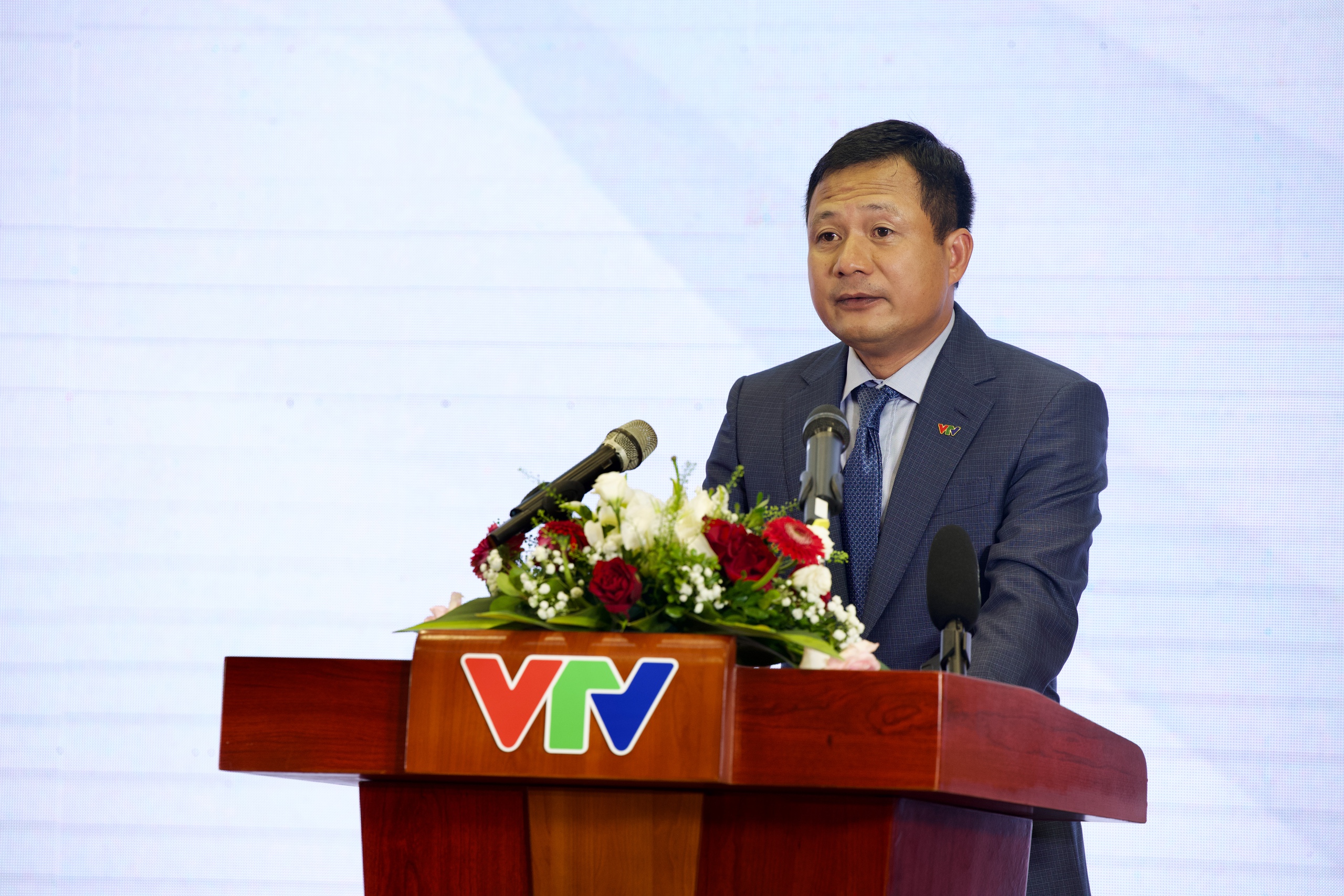 - Fotoğraf 1.  - Ảnh 1.