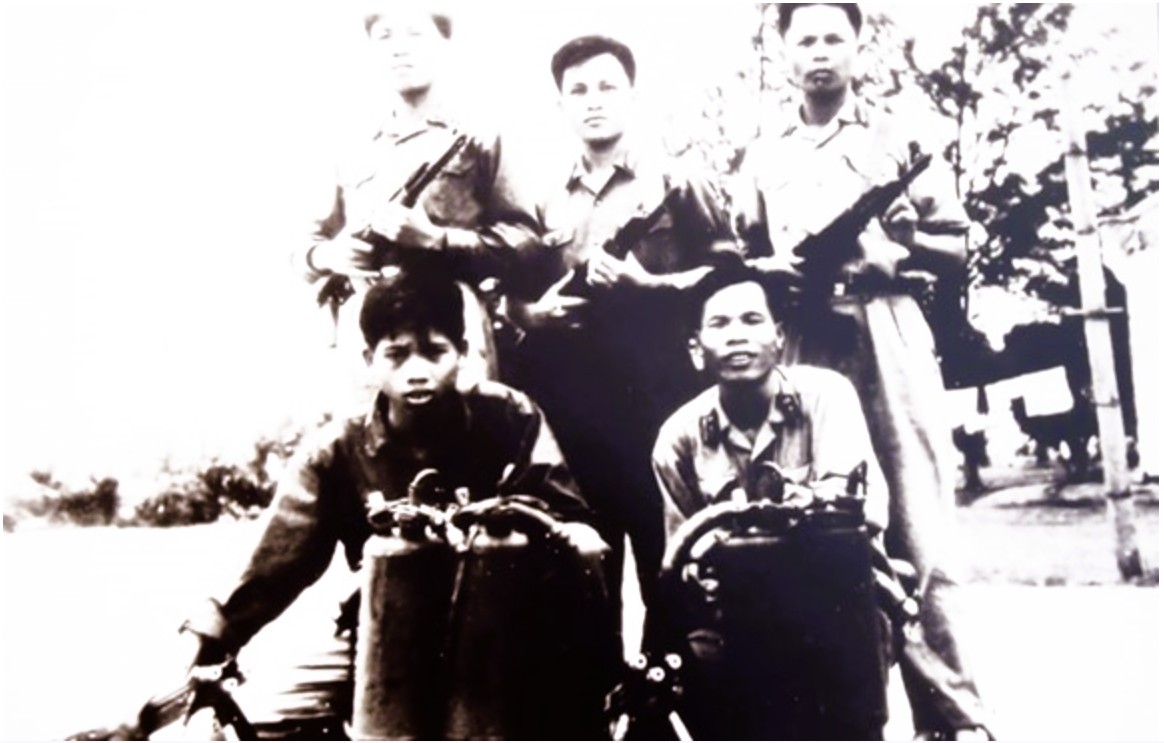 Bộ đội hóa học lần đầu tiên diễu binh- Ảnh 2. Bộ đội hóa học lần đầu tiên diễu binh- Ảnh 2.