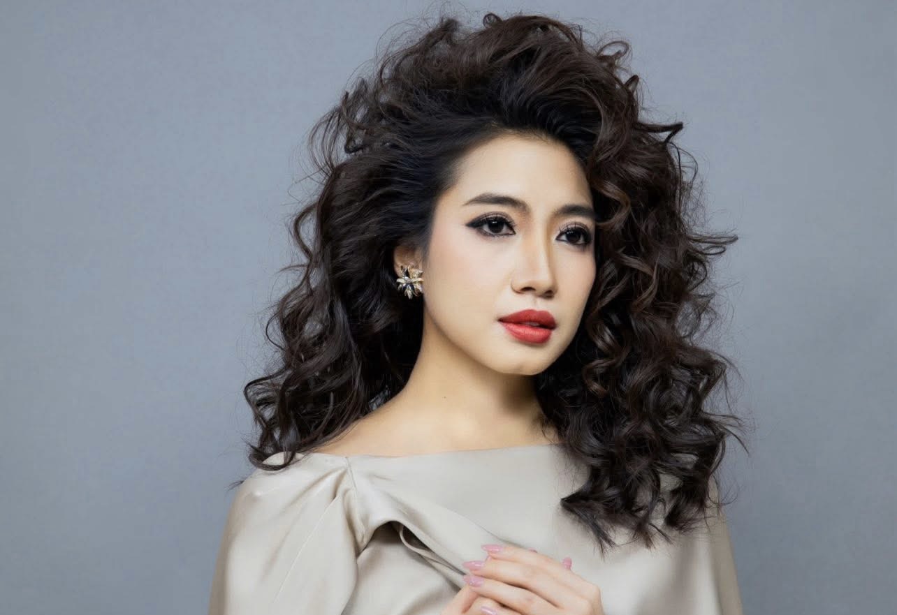 Cô gái gây sốt vì hát giống ca sĩ Ngọc Lan là ai?- Ảnh 1. Cô gái gây sốt vì hát giống ca sĩ Ngọc Lan là ai?- Ảnh 1.