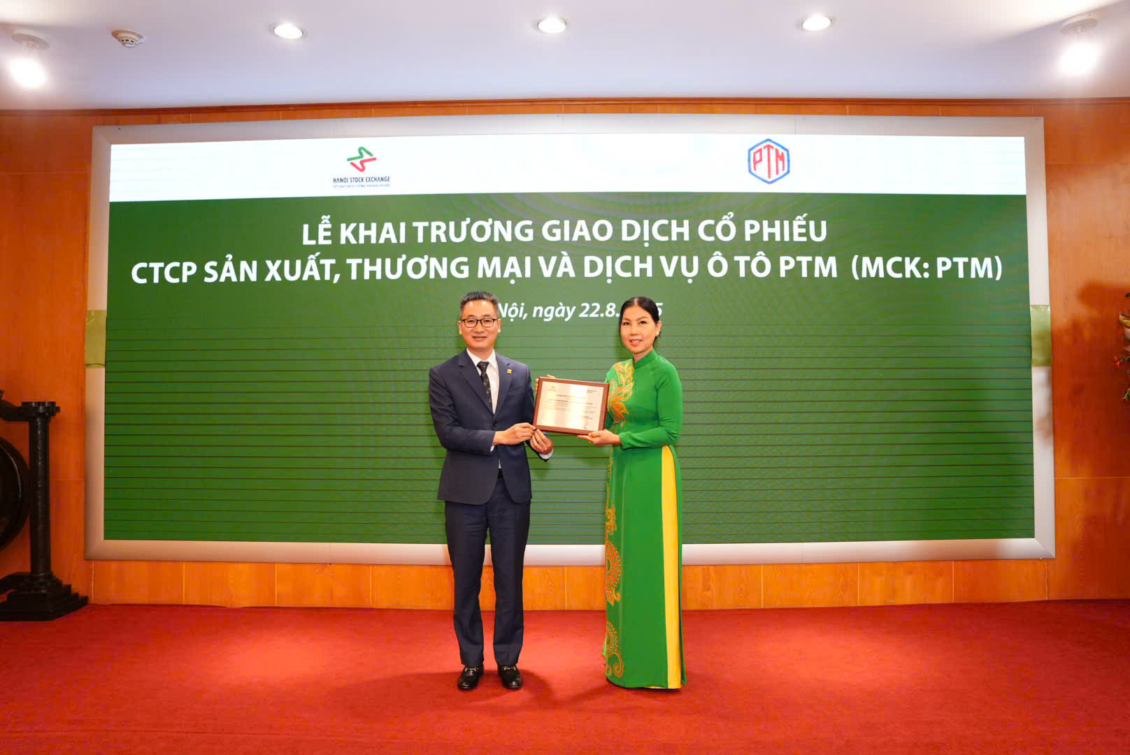 Công ty cổ phần SX-TM-DV Ô tô PTM chính thức khai trương giao dịch trên sàn UPCoM - Ảnh 2.