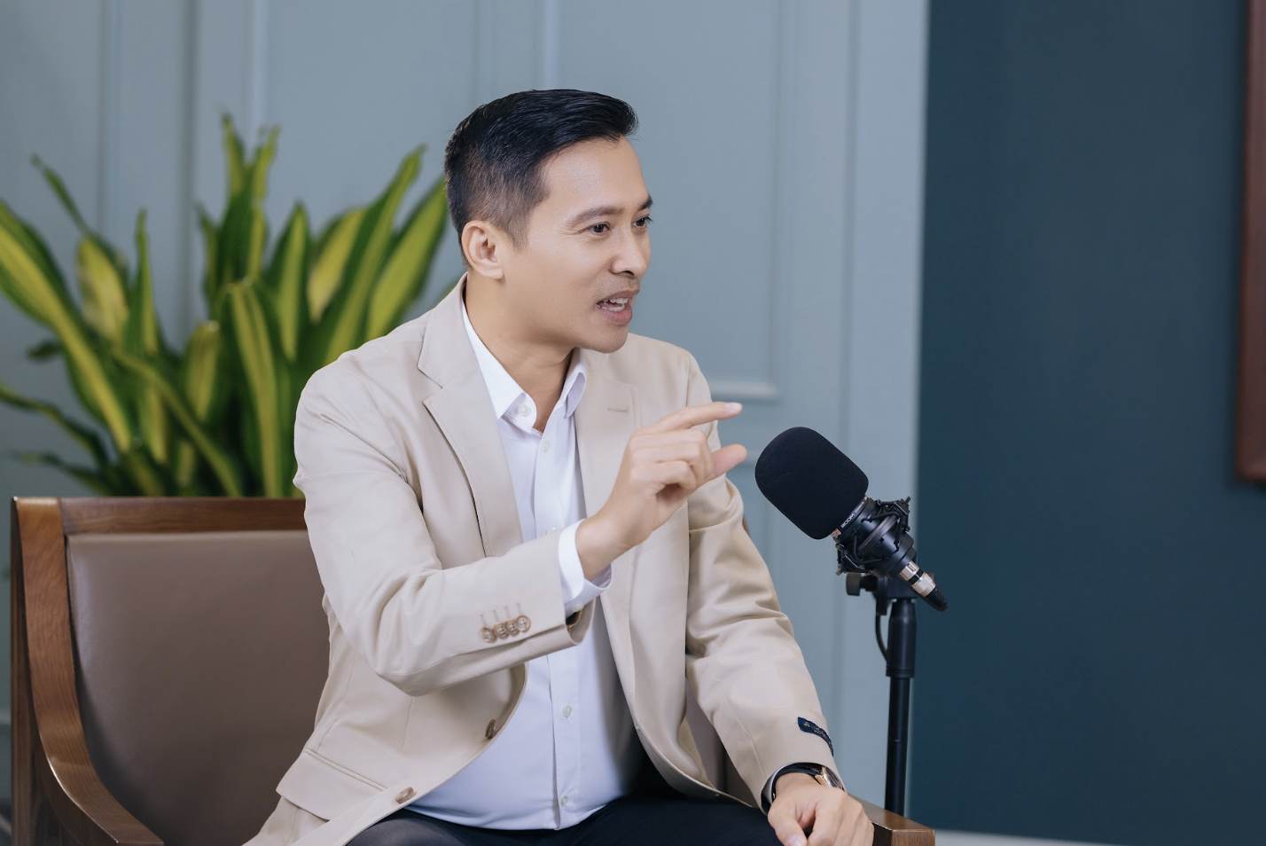CEO Phạm Như Ánh chia sẻ 'bản đồ' giúp người trẻ bứt phá sự nghiệp thời AI- Ảnh 2. CEO Phạm Như Ánh chia sẻ 'bản đồ' giúp người trẻ bứt phá sự nghiệp thời AI- Ảnh 2.