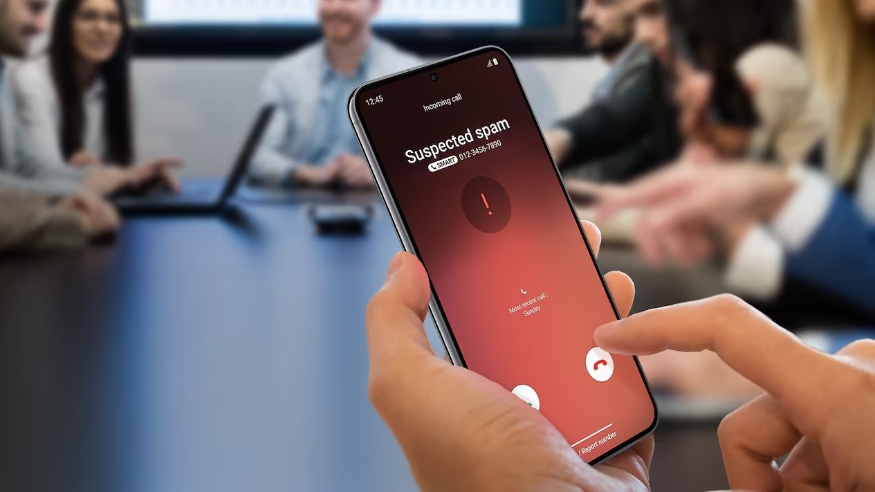 Người dùng Galaxy thoát kiếp nạn lừa đảo nhờ One UI 8.5 - Ảnh 1. Người dùng Galaxy thoát kiếp nạn lừa đảo nhờ One UI 8.5 - Ảnh 1.