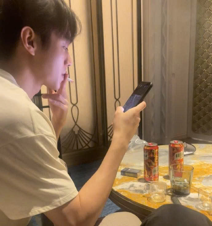 - Ảnh 1. - Ảnh 1.
