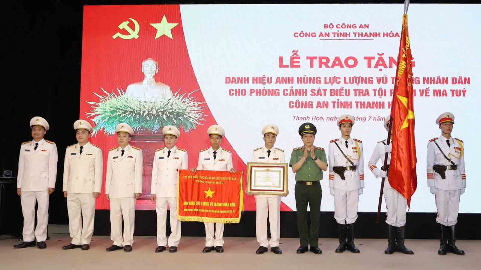 Giữ Tổ quốc bình yên: Phòng tuyến 3 lớp dẹp nạn ma túy - Ảnh 1.