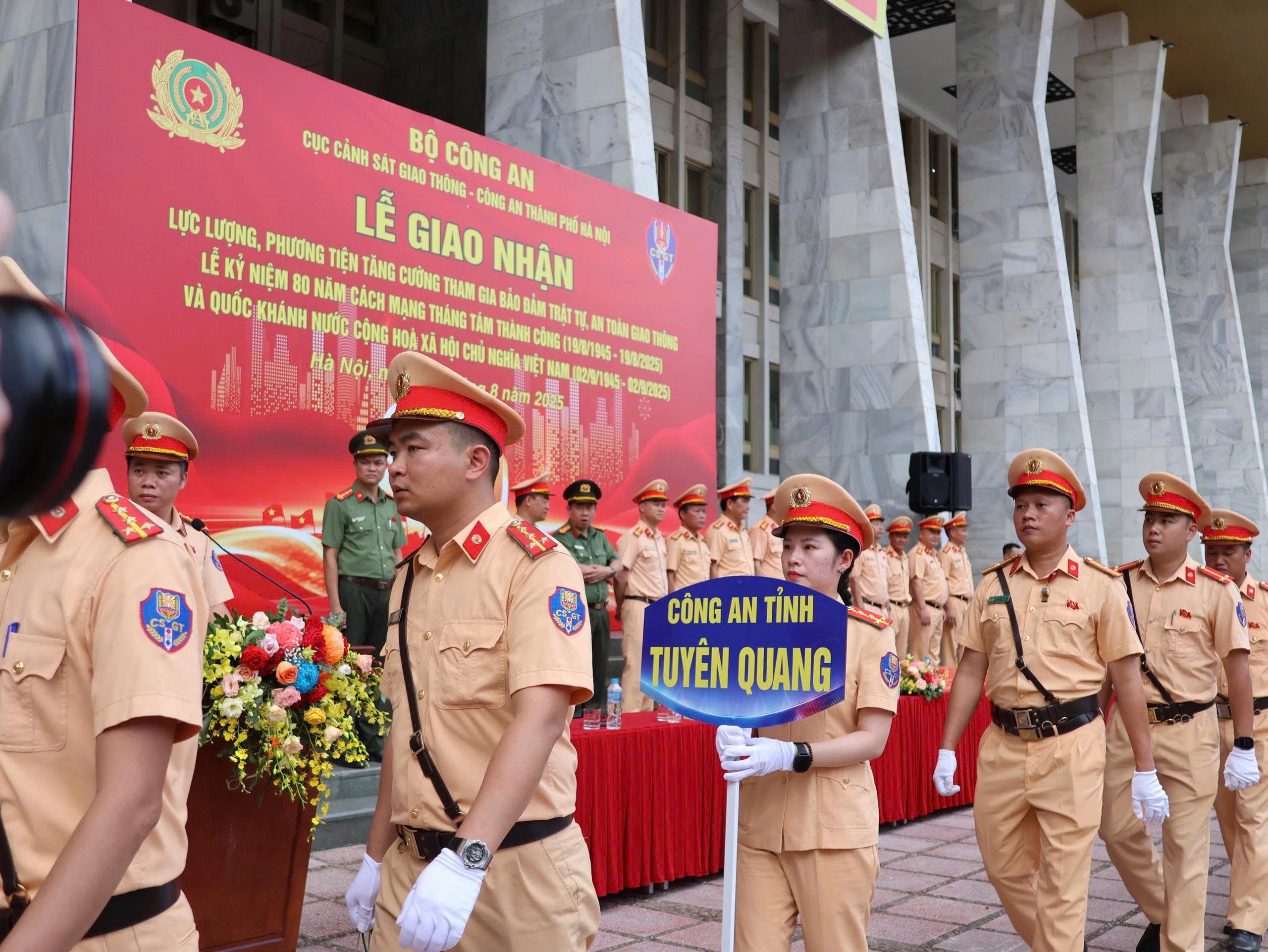 655 CSGT toàn quốc tăng cường về Hà Nội bảo vệ diễu binh, diễu hành A80- Ảnh 4. 655 CSGT toàn quốc tăng cường về Hà Nội bảo vệ diễu binh, diễu hành A80- Ảnh 4.