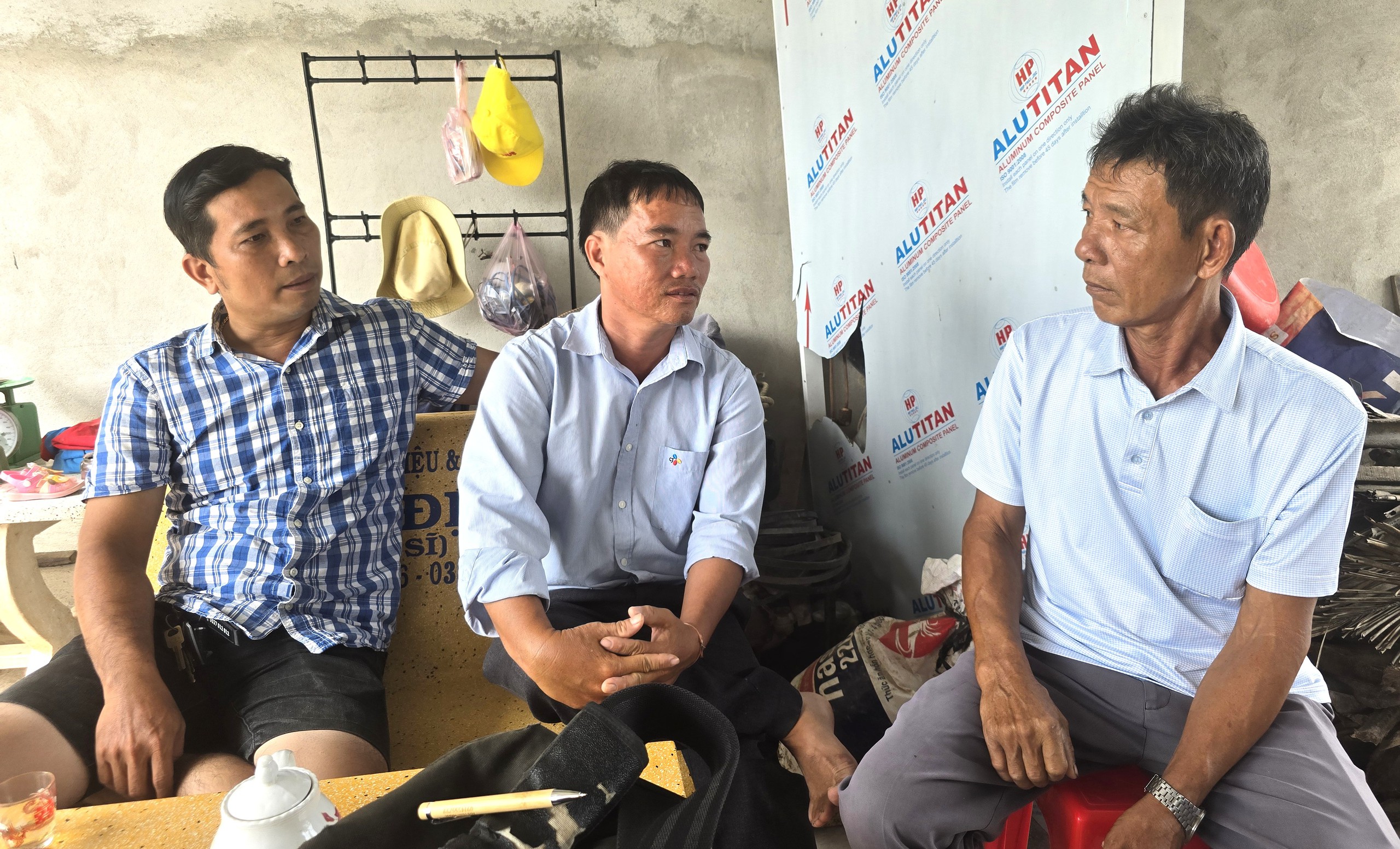 Vĩnh Long: 5 lần ao tôm nghi bị thuốc, chủ ao kiệt quệ tính rời quê - Ảnh 5.