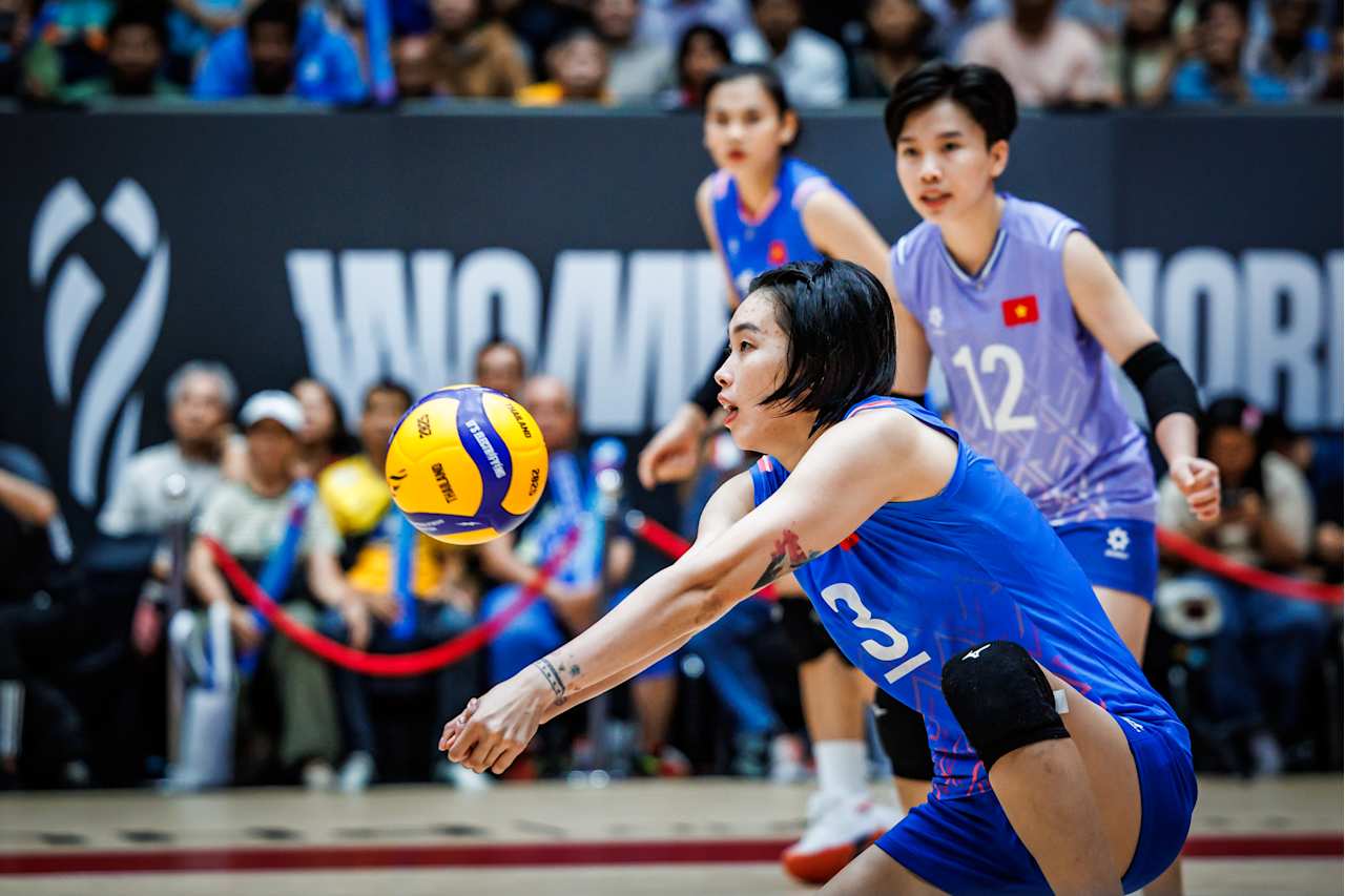Màn chào sân ấn tượng của đội tuyển bóng chuyền nữ Việt Nam ở giải thế giới- Ảnh 2. Màn chào sân ấn tượng của đội tuyển bóng chuyền nữ Việt Nam ở giải thế giới- Ảnh 2.