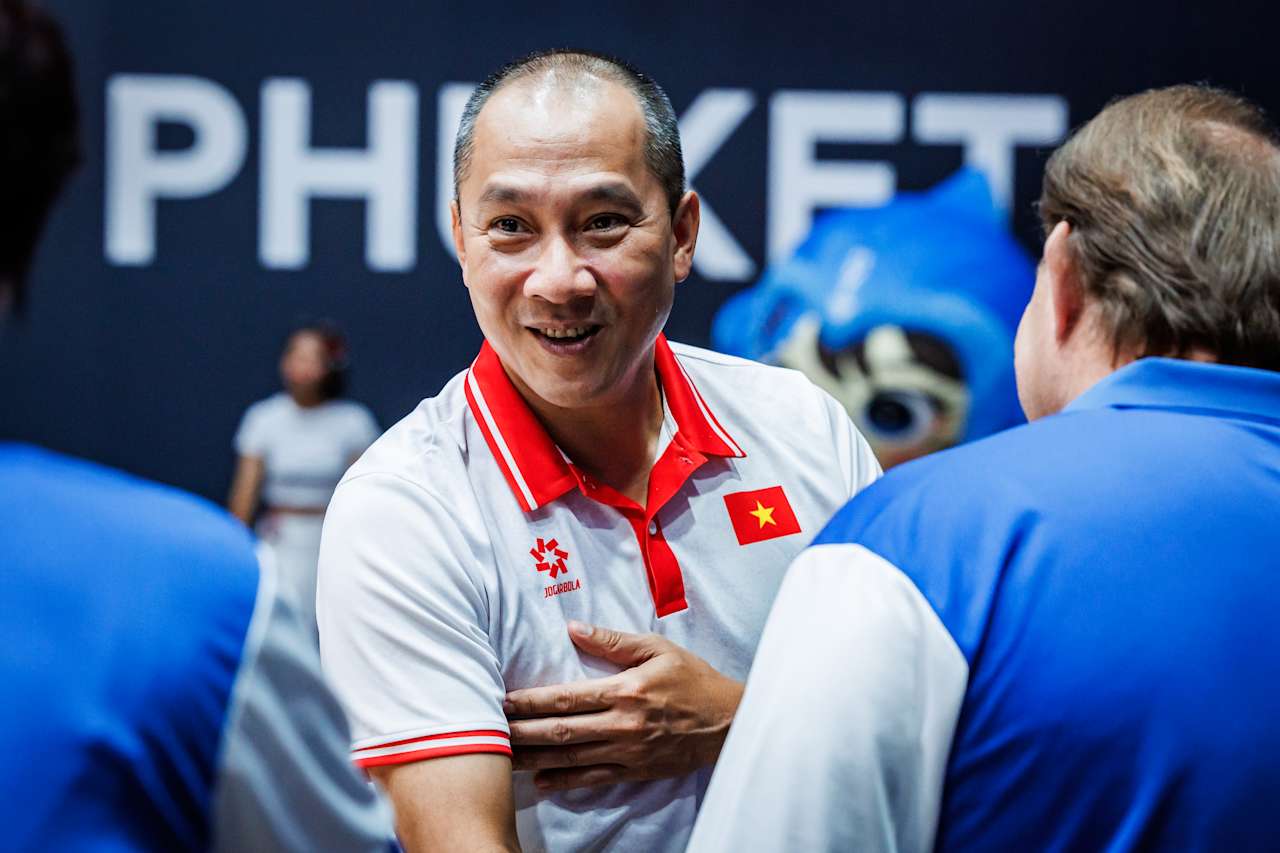 'Senjata' ampuh pasukan bola tampar wanita Vietnam ketika menentang pasukan Jerman - Foto 3. 'Vũ khí' lợi hại của đội tuyển bóng chuyền nữ Việt Nam khi đấu đội tuyển Đức- Ảnh 3.