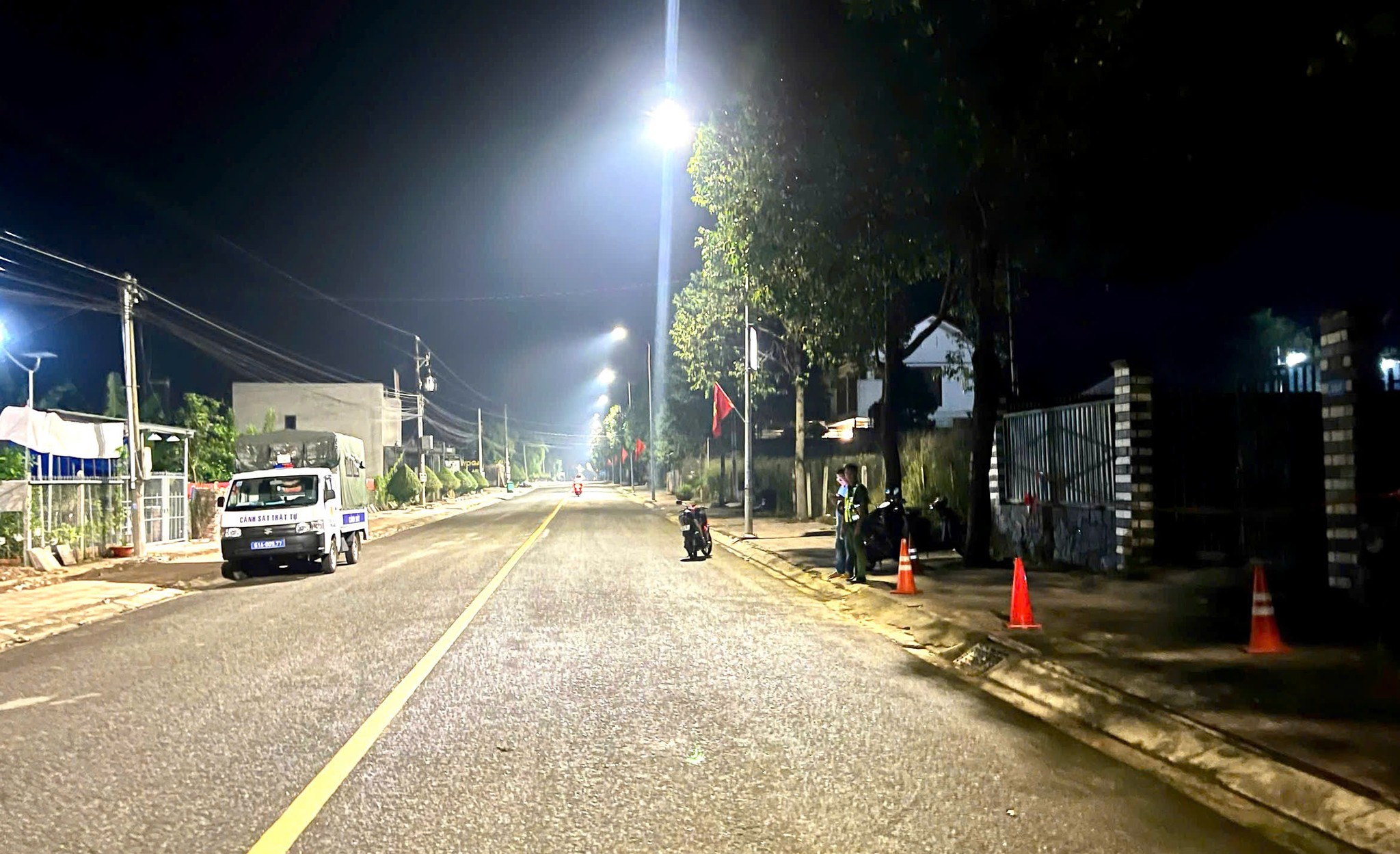 TP.HCM: Mâu thuẫn lúc ăn nhậu, 1 người bị đâm chết ở xã Phú Giáo- Ảnh 1. TP.HCM: Mâu thuẫn lúc ăn nhậu, 1 người bị đâm chết ở xã Phú Giáo- Ảnh 1.