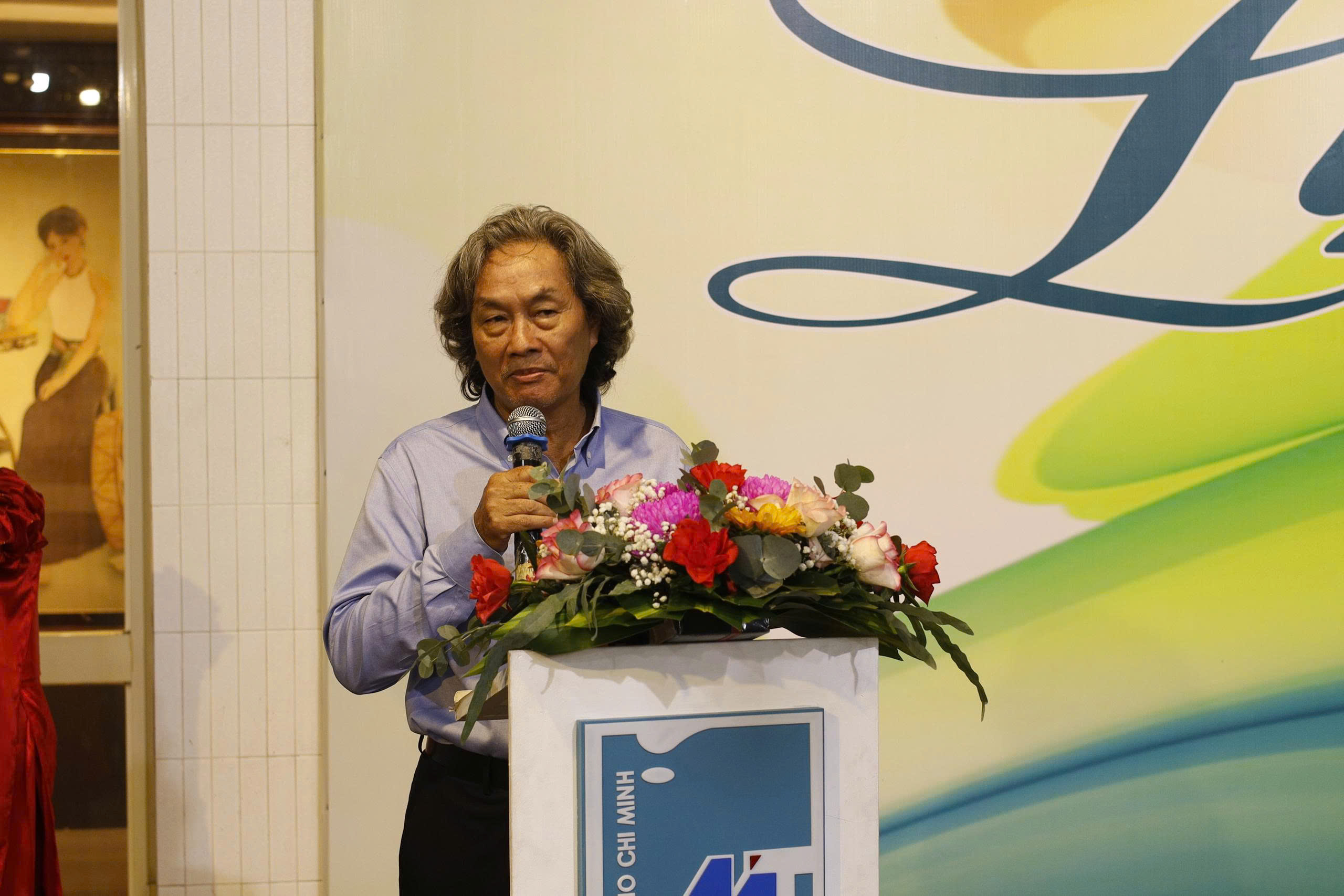 'Em' werd onderscheiden met de Fine Arts Award voor zijdeschilderkunst - Foto 1. ‘Em’ được vinh danh tại Giải thưởng mỹ thuật dành cho tranh lụa- Ảnh 1.