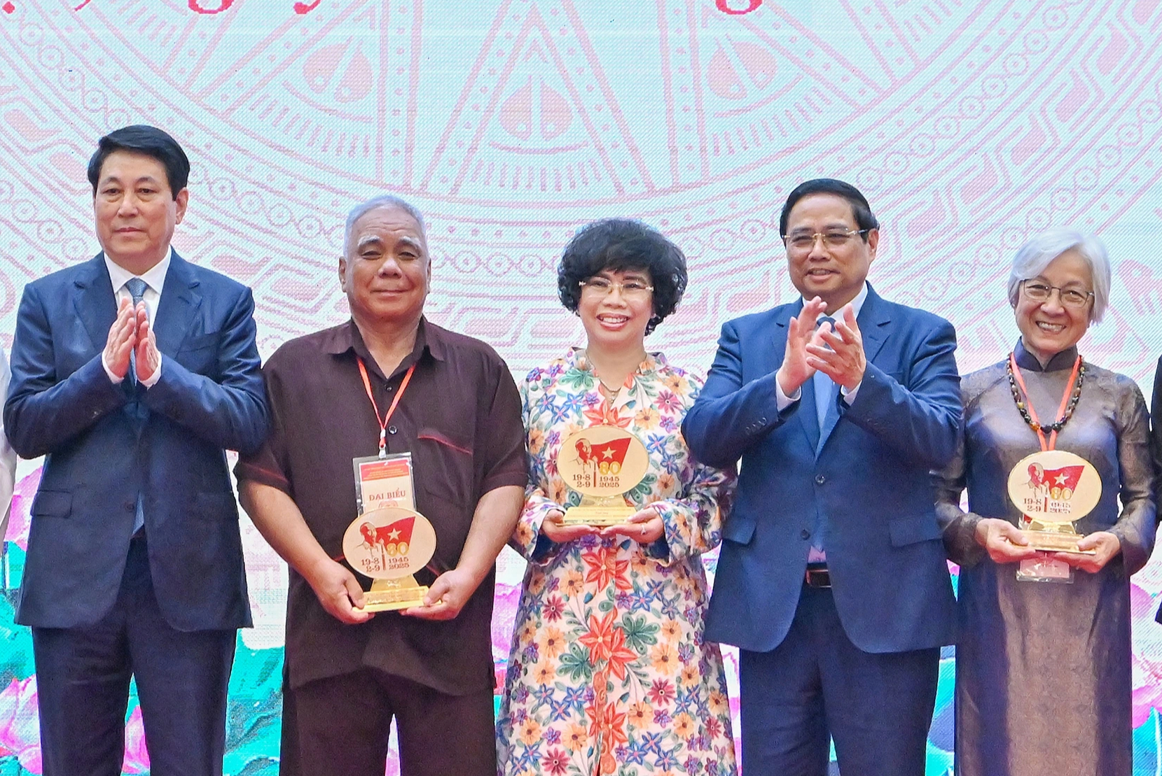 Chủ tịch nước: 'Bài học về sự đoàn kết vẫn còn nguyên giá trị' - Ảnh 2.