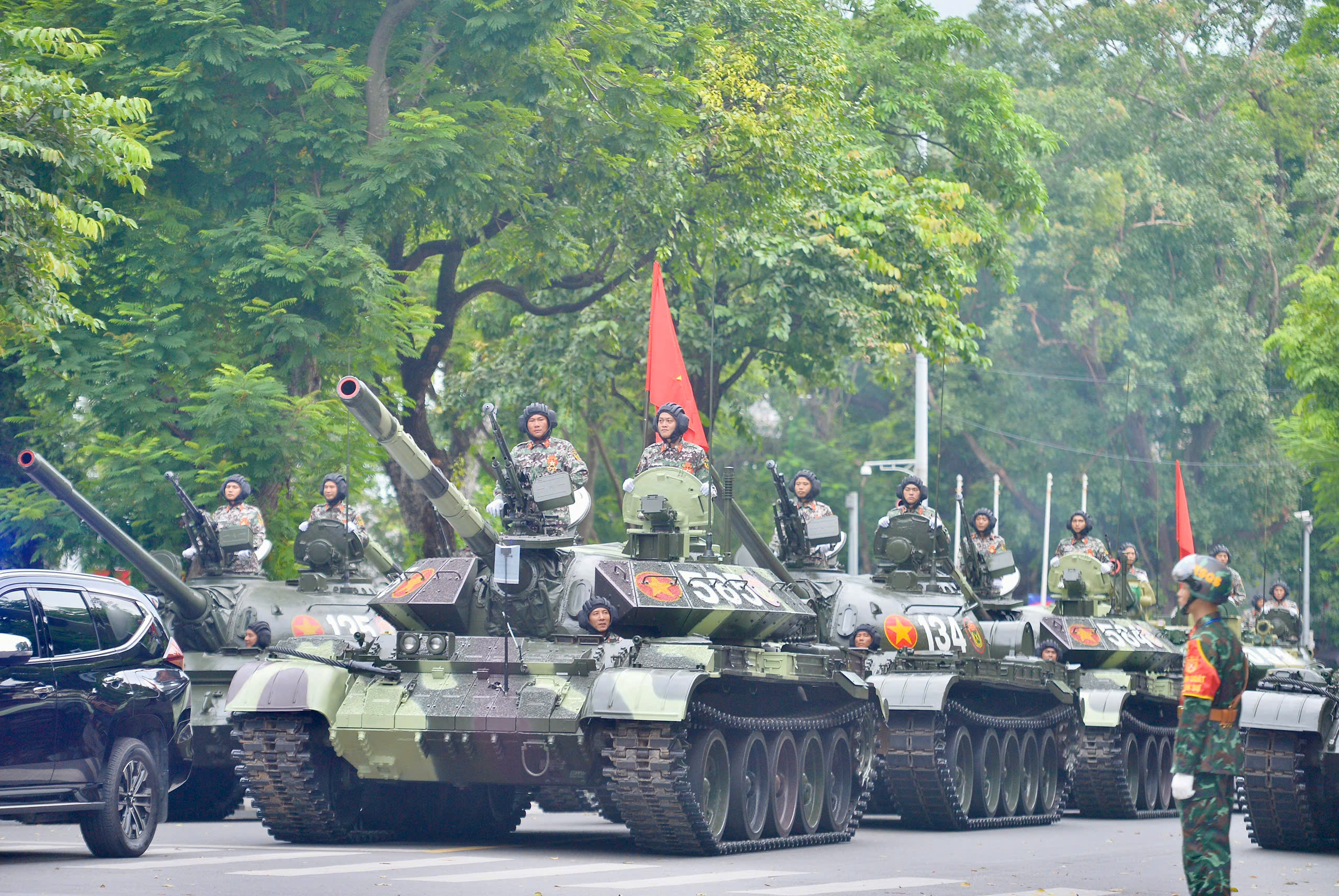 An ninh siết chặt, các lực lượng tiến về Ba Đình sẵn sàng tổng hợp luyện lần 2 - Ảnh 11.