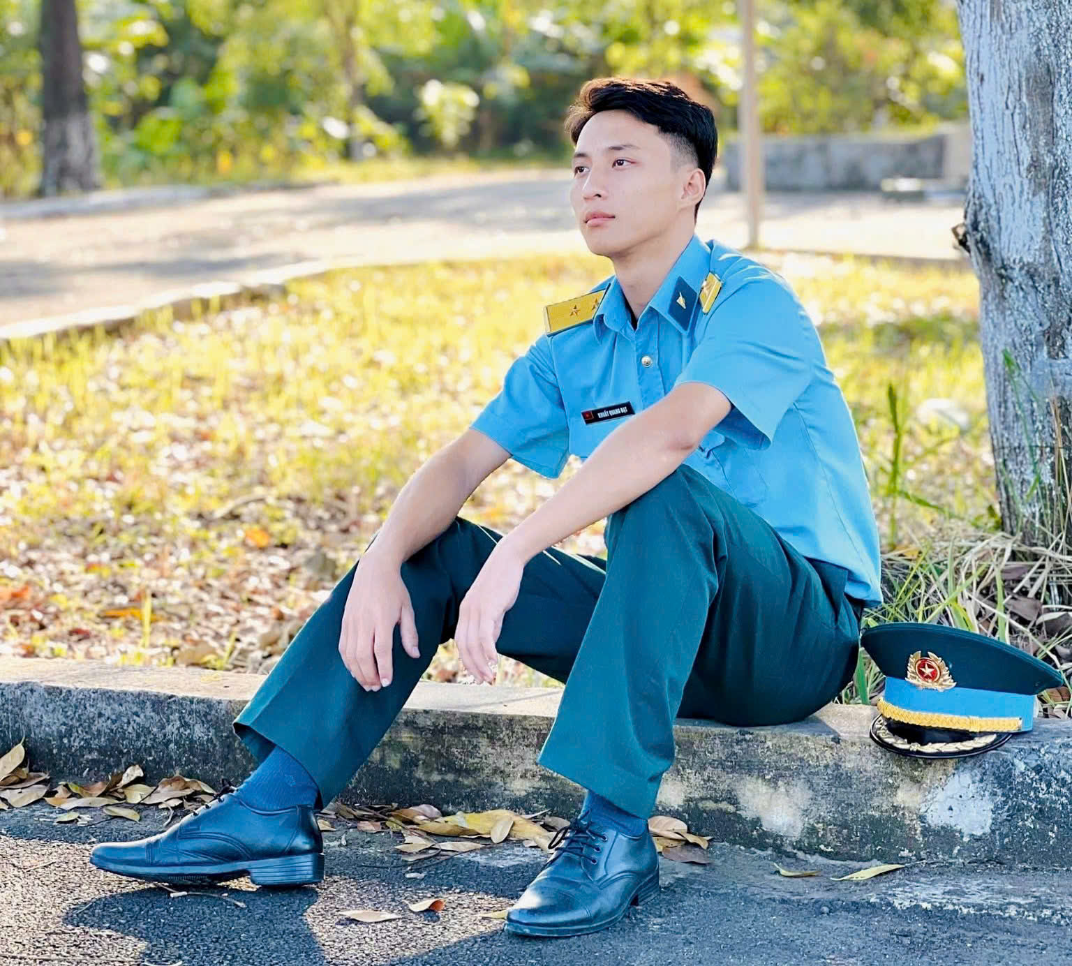 Chàng trai 3 lần góp mặt trong đội hình diễu binh ‘gây sốt’ bởi vẻ đẹp trai- Ảnh 4. Chàng trai 3 lần góp mặt trong đội hình diễu binh ‘gây sốt’ bởi vẻ đẹp trai- Ảnh 4.