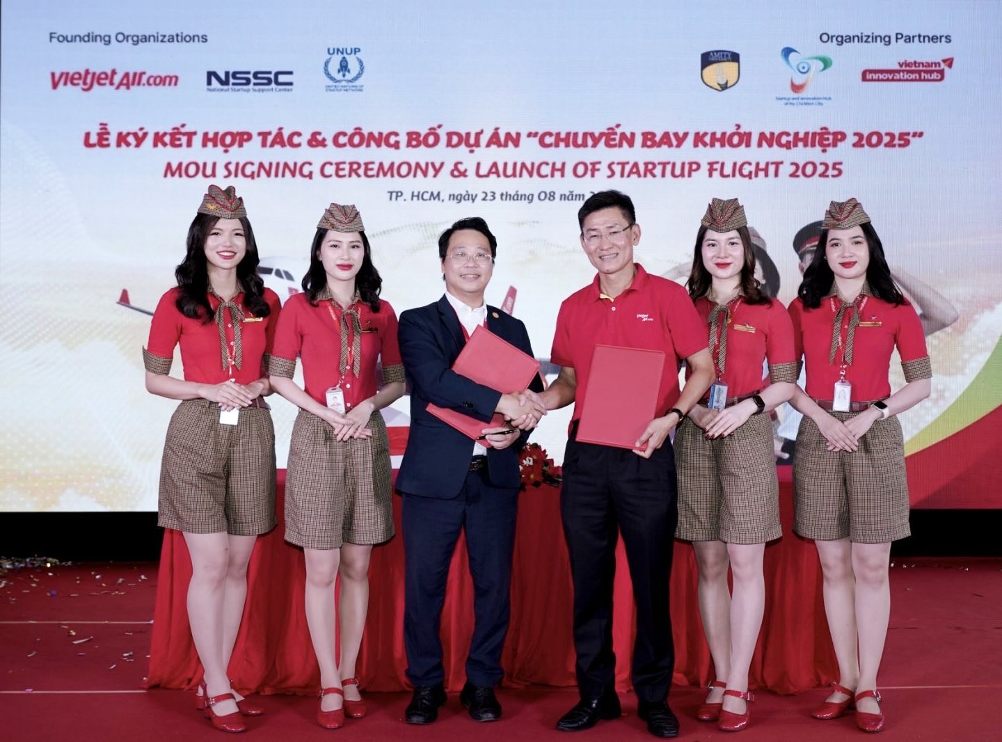 Vietjet đồng sáng lập ‘Chuyến bay Khởi nghiệp’, thúc đẩy đổi mới sáng tạo Việt Nam-Ấn Độ - Ảnh 2.