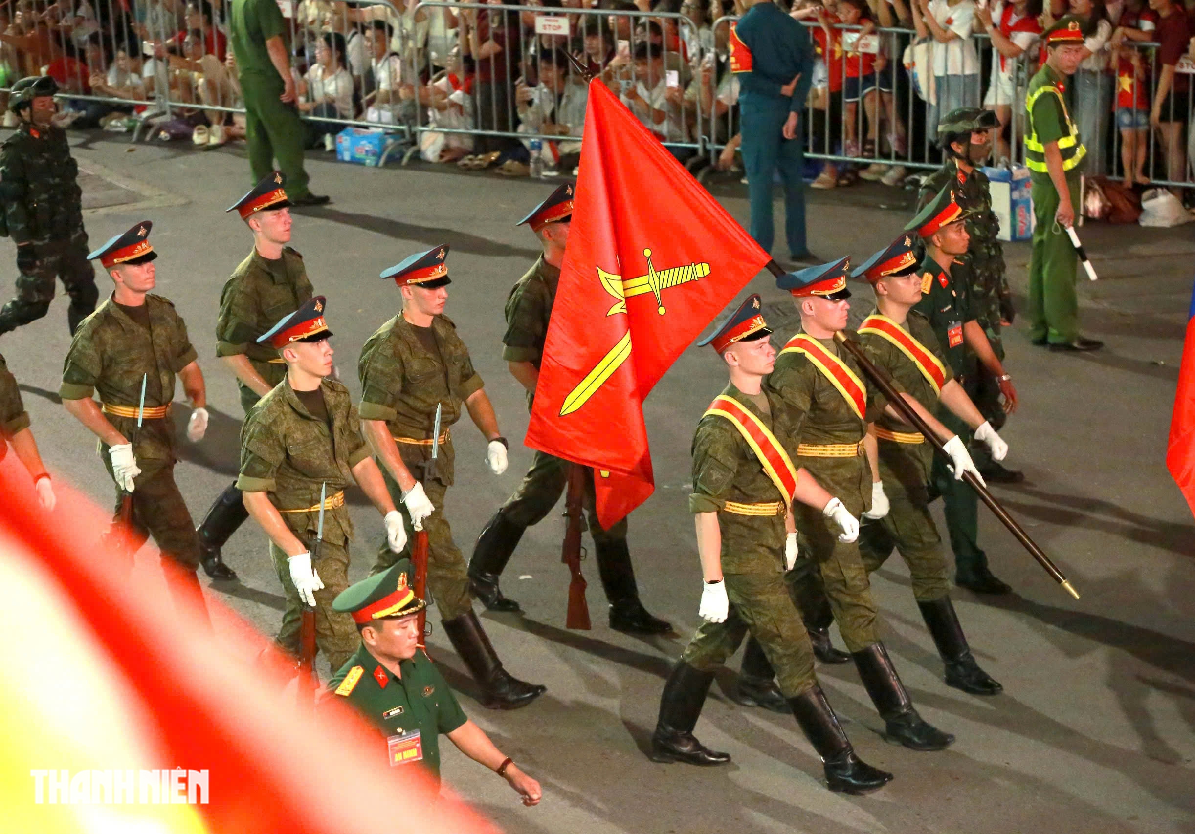 Quân nhân Nga , Lào , Campuchia tham gia diễu binh tại Quảng trường Ba Đình - Ảnh 16. Quân nhân Nga , Lào , Campuchia tham gia diễu binh tại Quảng trường Ba Đình - Ảnh 16.