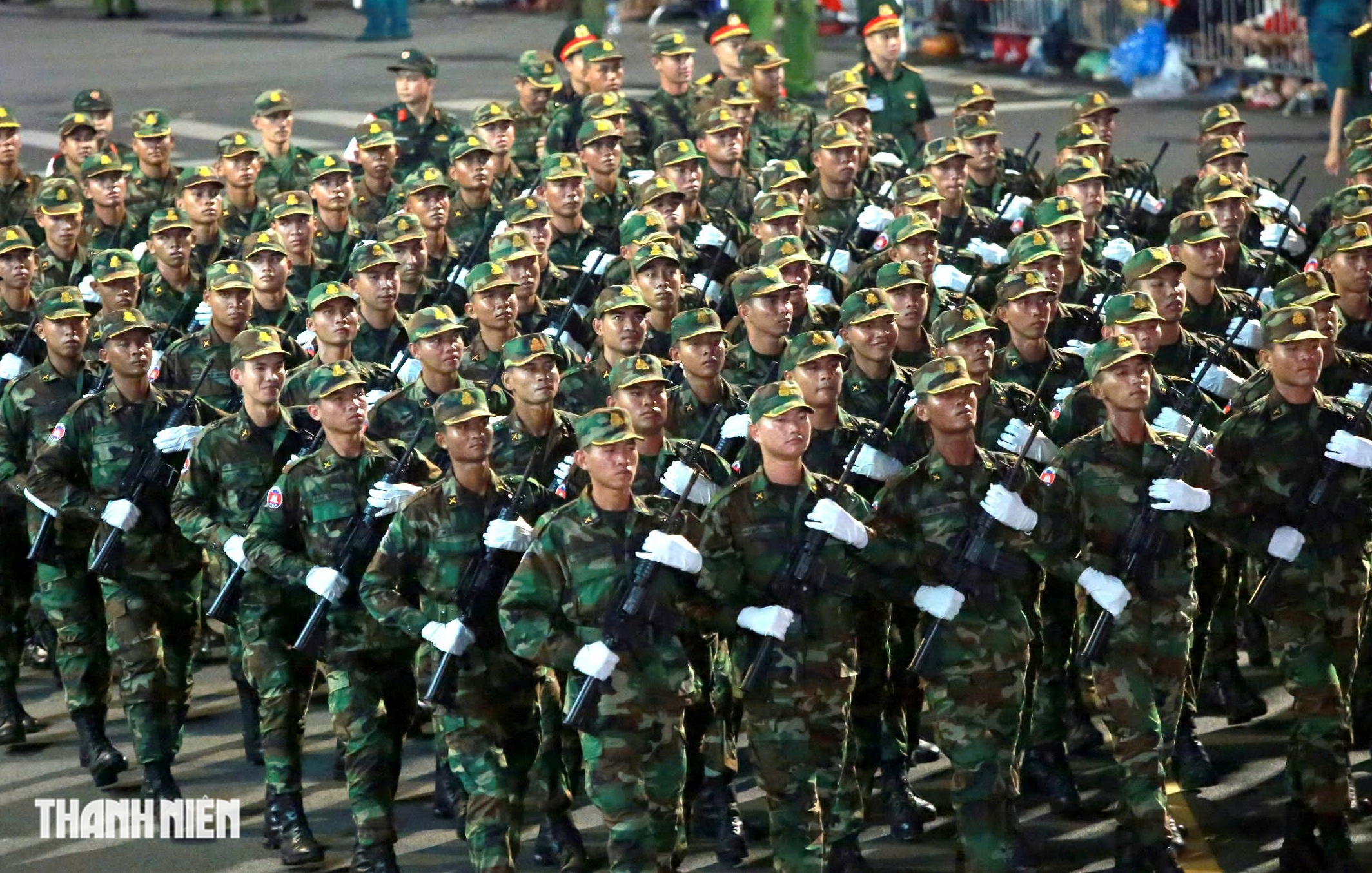 Quân nhân Nga , Lào , Campuchia tham gia diễu binh tại Quảng trường Ba Đình - Ảnh 21. Quân nhân Nga , Lào , Campuchia tham gia diễu binh tại Quảng trường Ba Đình - Ảnh 21.