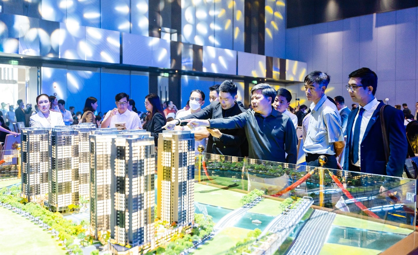 Tốc độ giao dịch nhanh kỷ lục của căn hộ hạng sang The Privé - Ảnh 2.