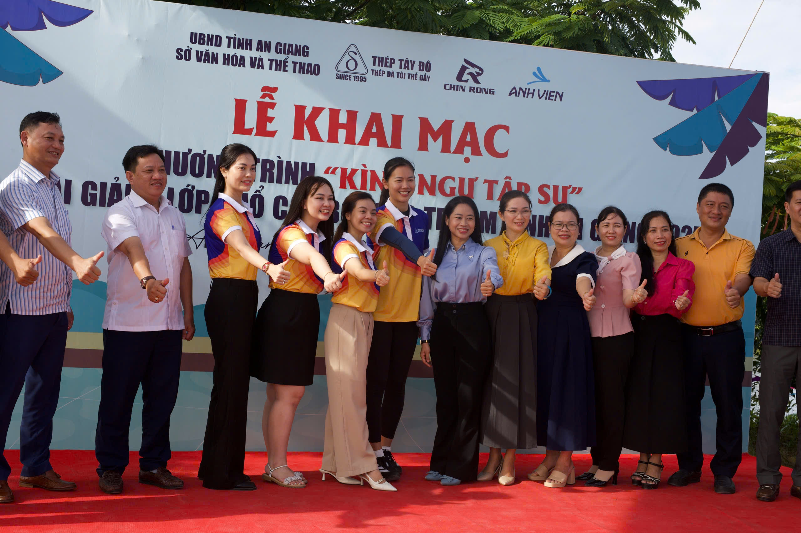 'Tiểu tiên cá' Ánh Viên phát động chương trình rất ý nghĩa cho trẻ em - Ảnh 1.