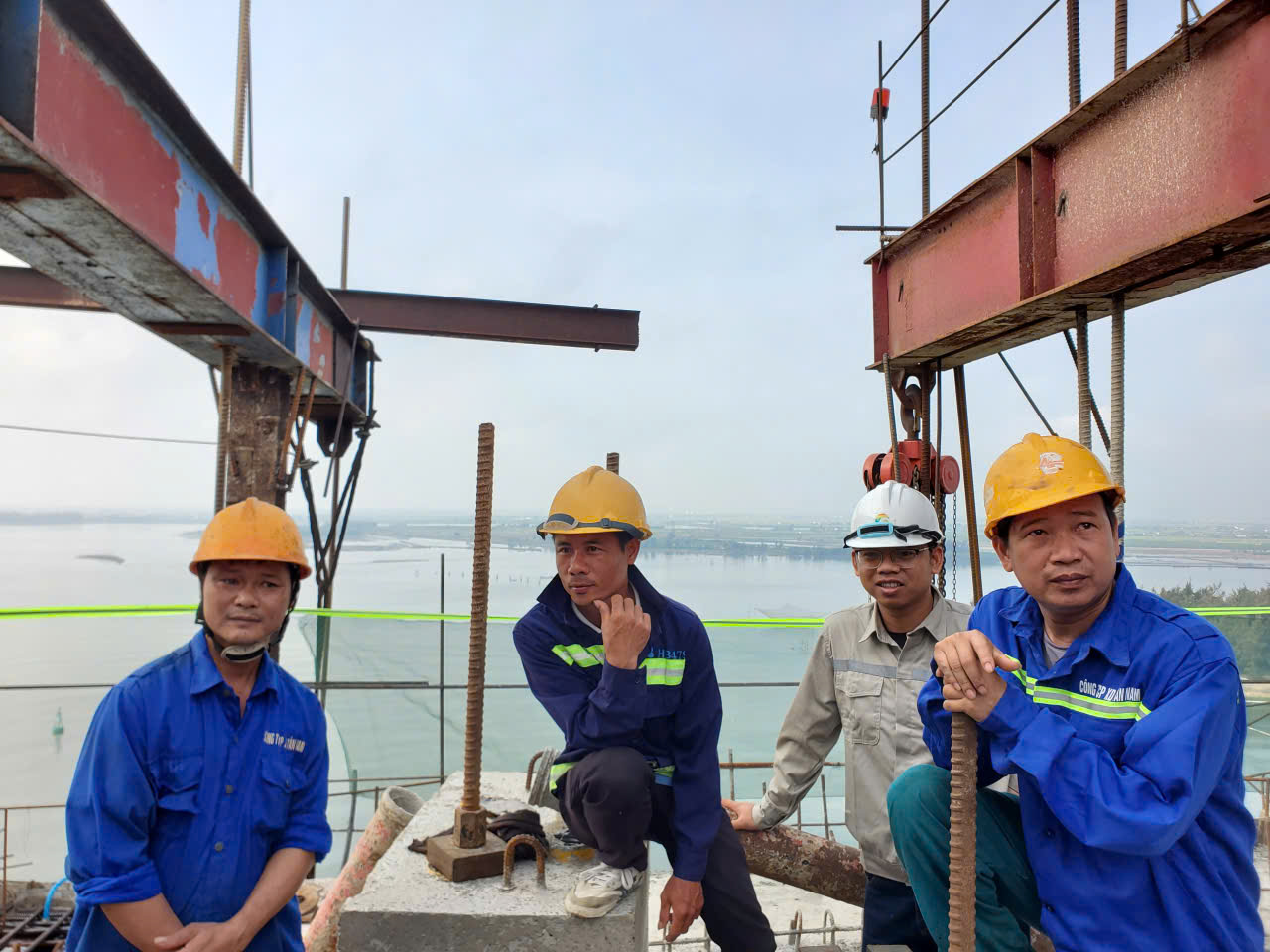 Làng thắng cảnh 'đoàn viên' sau 121 năm- Ảnh 4. Làng thắng cảnh 'đoàn viên' sau 121 năm- Ảnh 4.