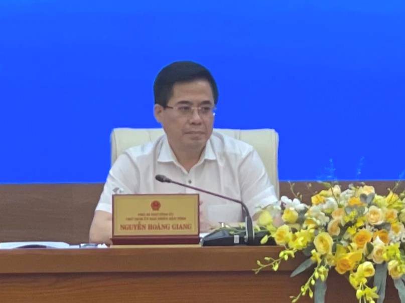Quảng Ngãi tăng cường đối thoại, tháo gỡ khó khăn cho doanh nghiệp- Ảnh 1. Quảng Ngãi tăng cường đối thoại, tháo gỡ khó khăn cho doanh nghiệp- Ảnh 1.