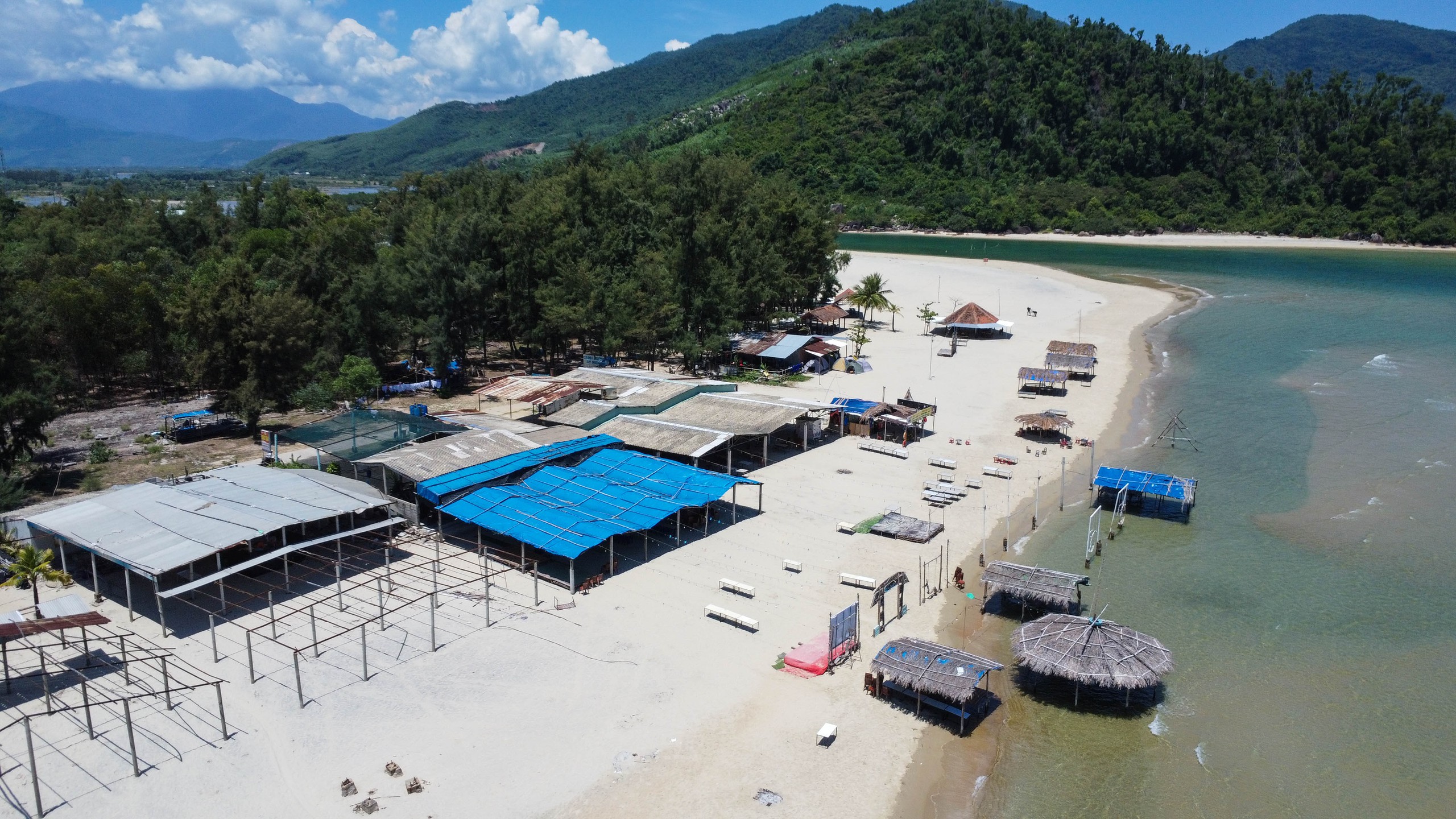 Những ngôi làng tuyệt đẹp ven biển: Cảnh Dương sơn thủy hữu tình...- Ảnh 7. Những ngôi làng tuyệt đẹp ven biển: Cảnh Dương sơn thủy hữu tình...- Ảnh 7.