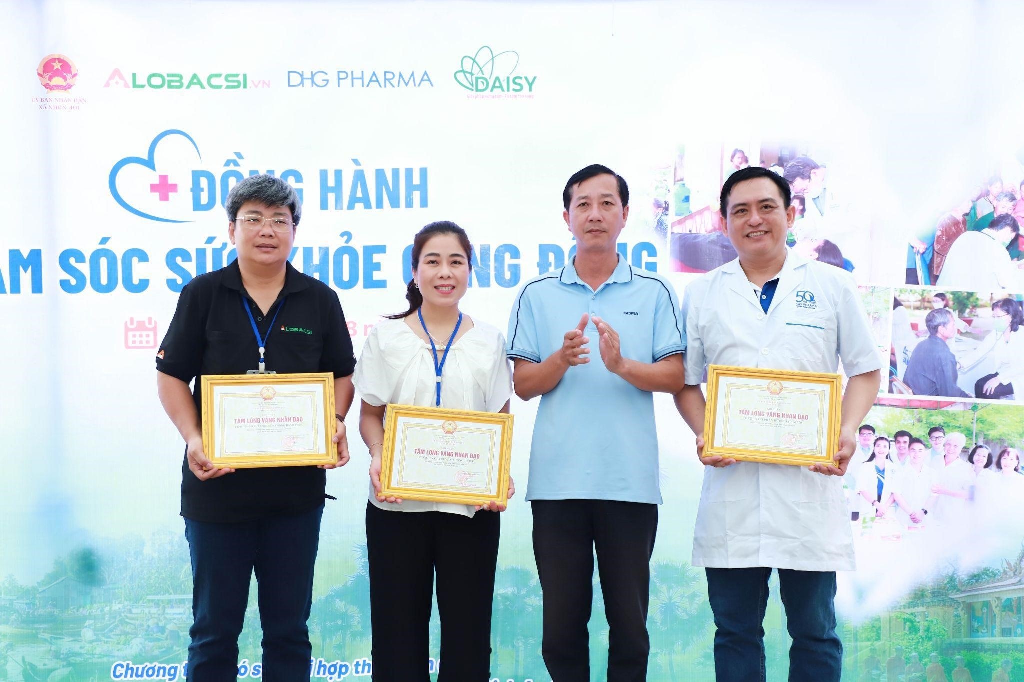 Chăm sóc sức khỏe, gắn kết biên cương - Dấu ấn DHG Pharma tại An Giang - Ảnh 4.