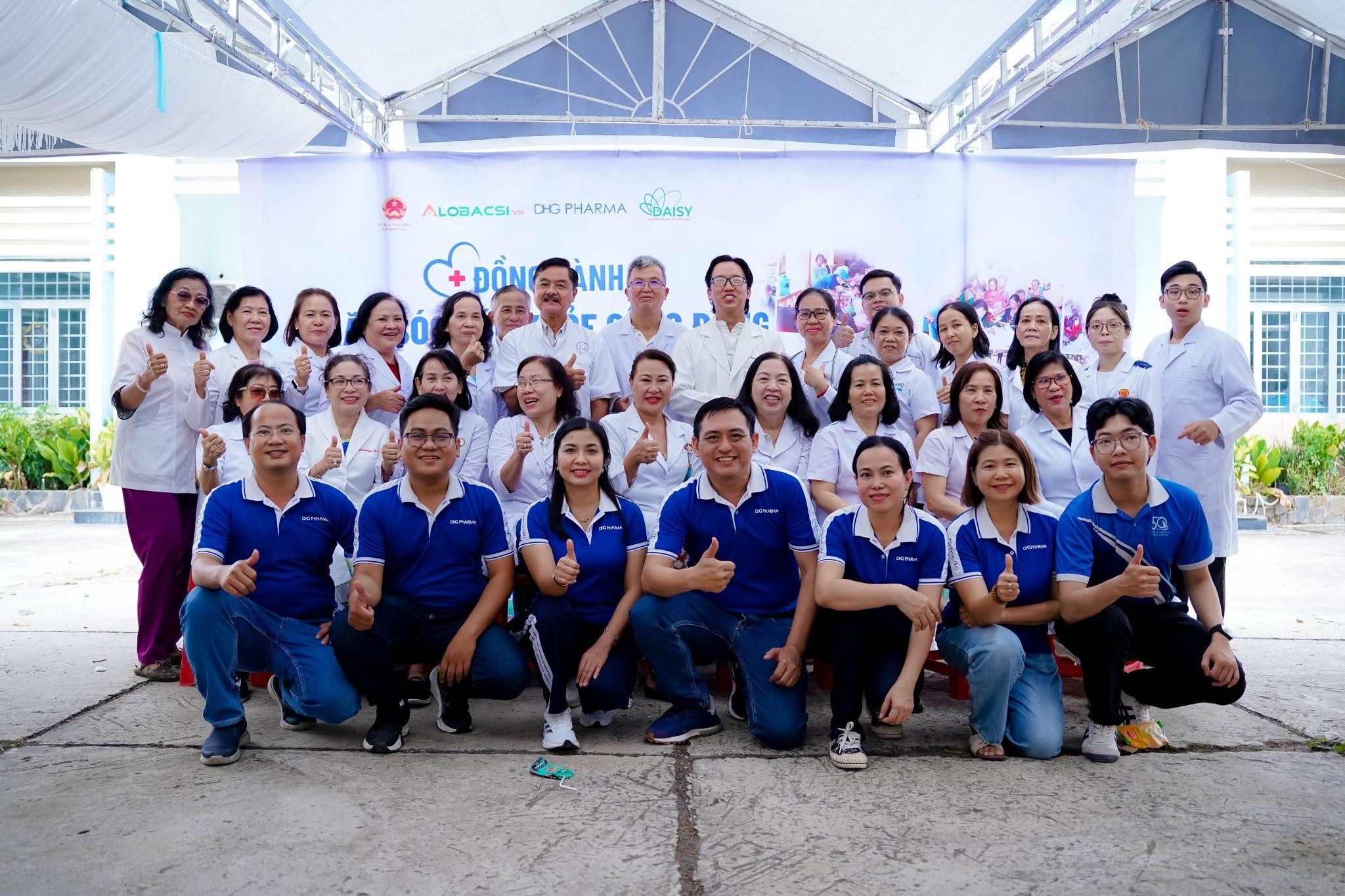 Chăm sóc sức khỏe, gắn kết biên cương - Dấu ấn DHG Pharma tại An Giang - Ảnh 5.
