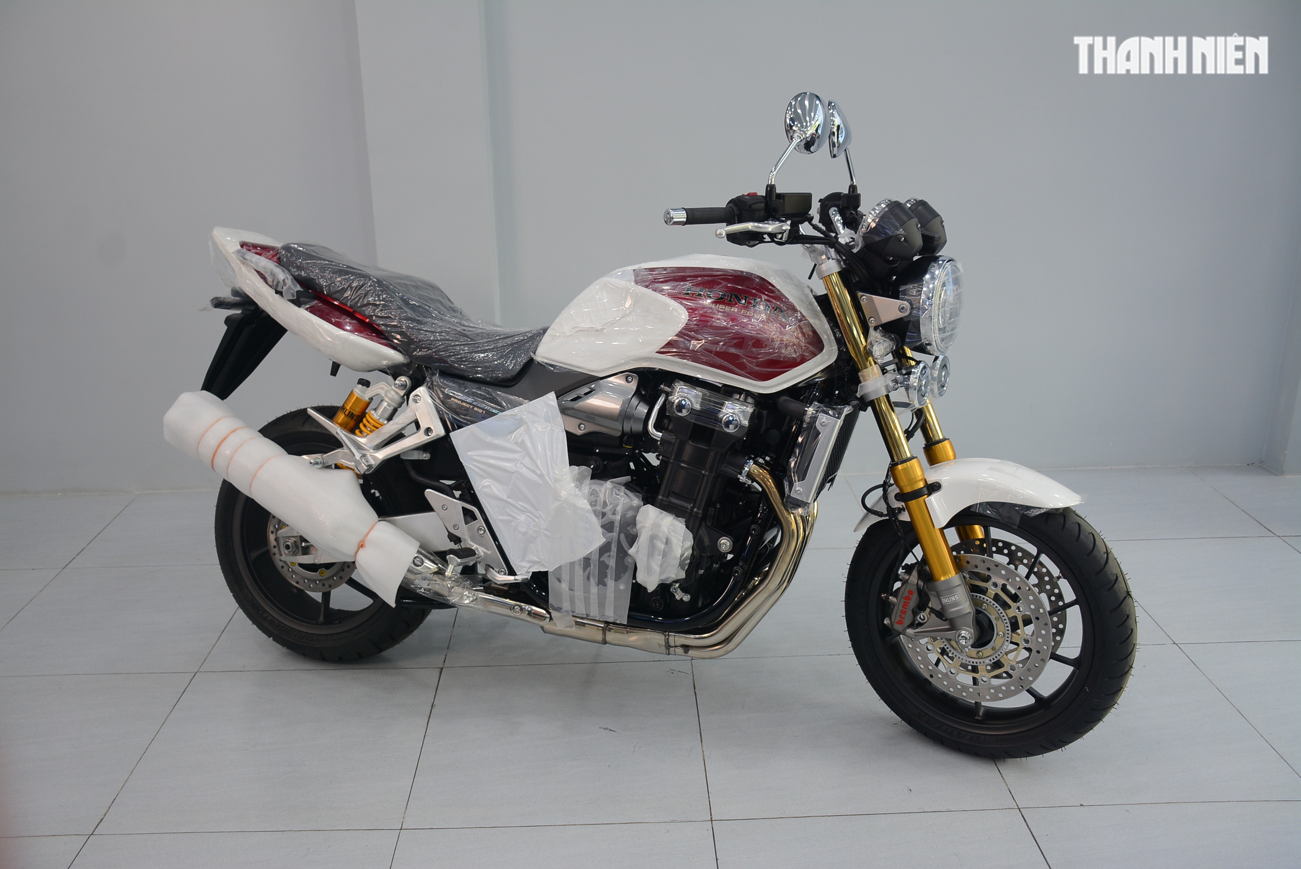 'H&agrave;ng hiếm' Honda CB1300SF SP Final Edition về Việt Nam, chưa n&oacute;ng m&aacute;y đ&atilde; c&oacute; chủ - Ảnh 1.