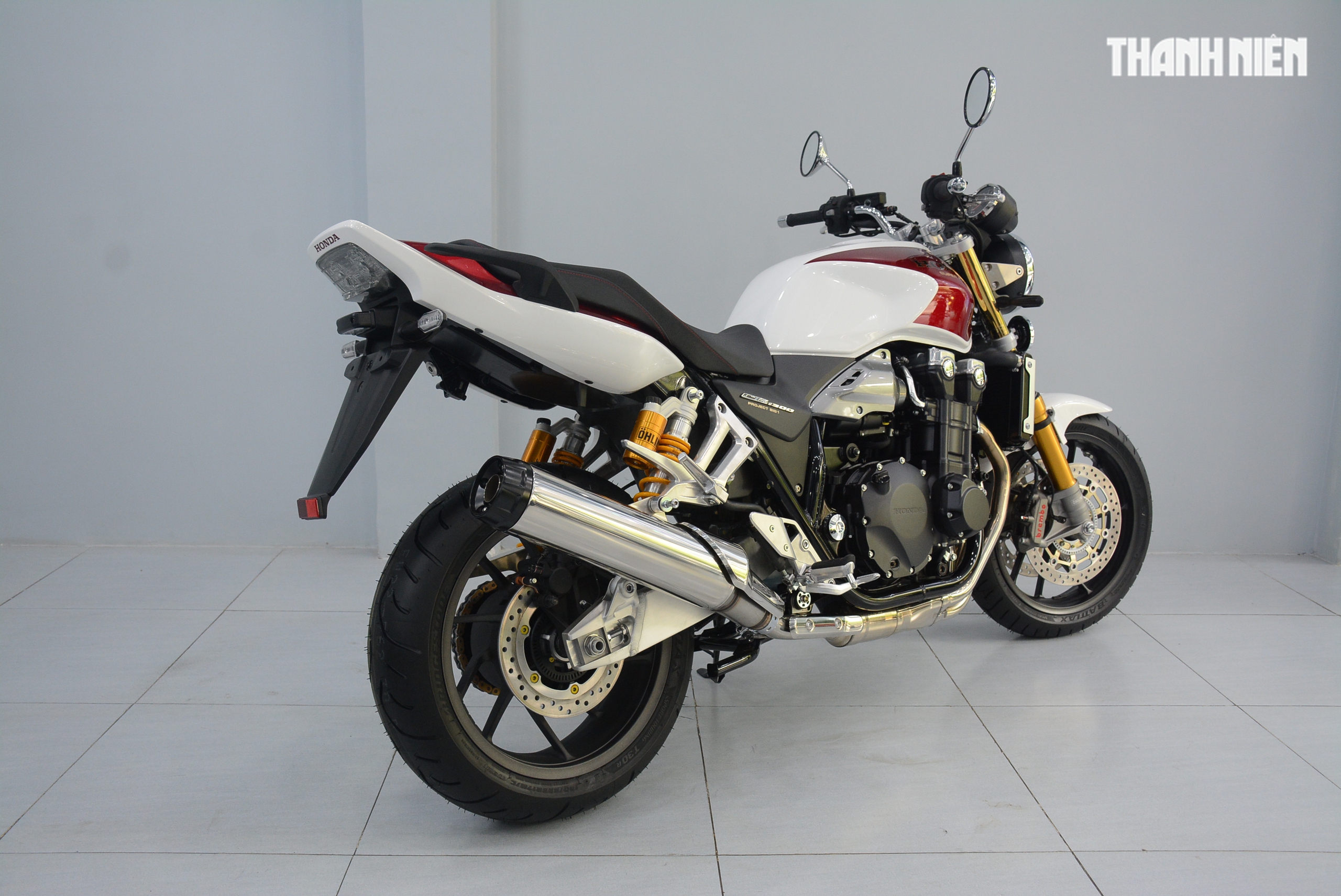 'H&agrave;ng hiếm' Honda CB1300SF SP Final Edition về Việt Nam, chưa n&oacute;ng m&aacute;y đ&atilde; c&oacute; chủ - Ảnh 13.