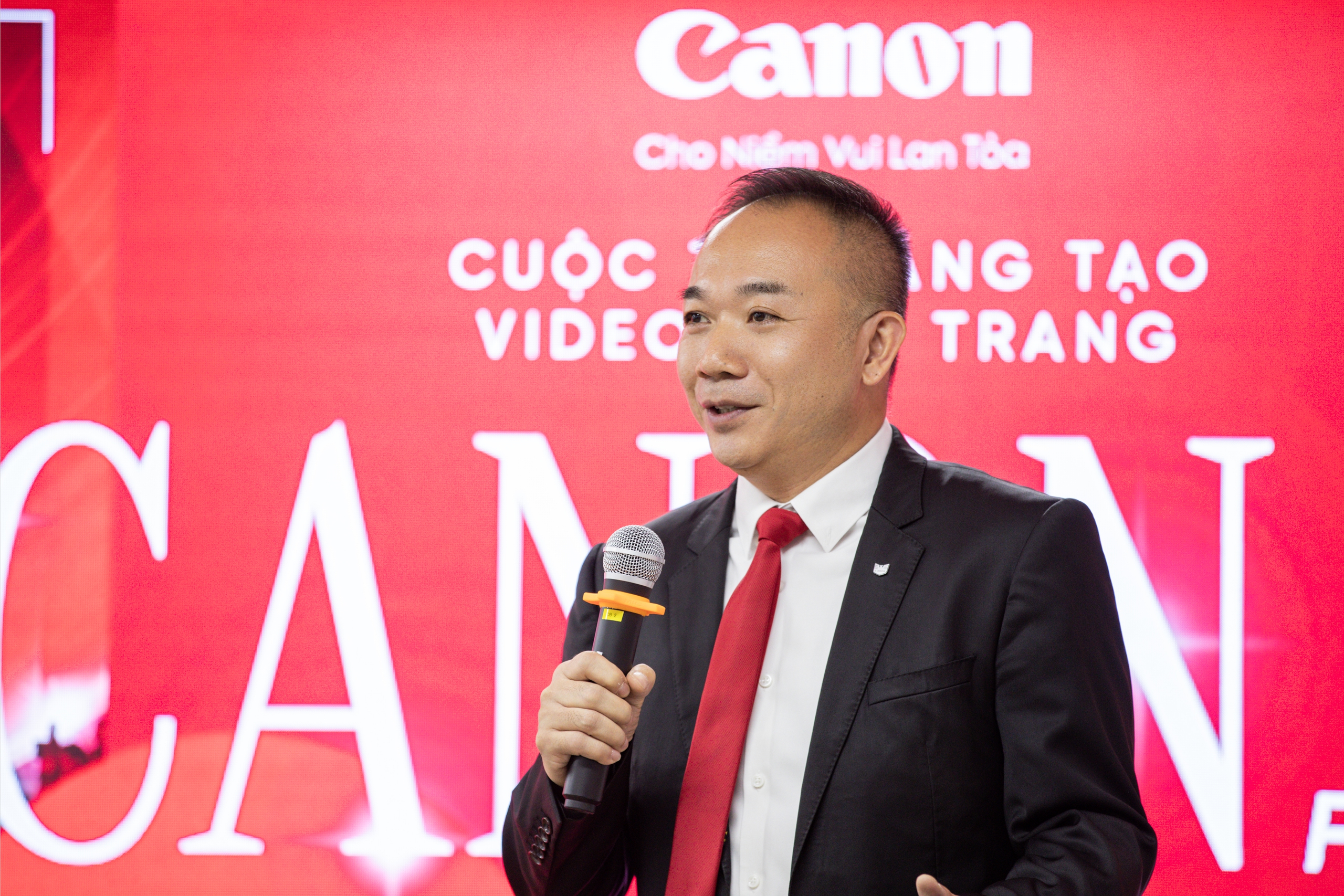 Canon Việt Nam phát động cuộc thi công nghệ kết hợp thời trang - Ảnh 1.
