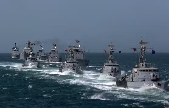 Tàu chiến Mỹ và Venezuela “dàn trận” ở Caribbean - Ảnh 1. Tàu chiến Mỹ và Venezuela “dàn trận” ở Caribbean - Ảnh 1.