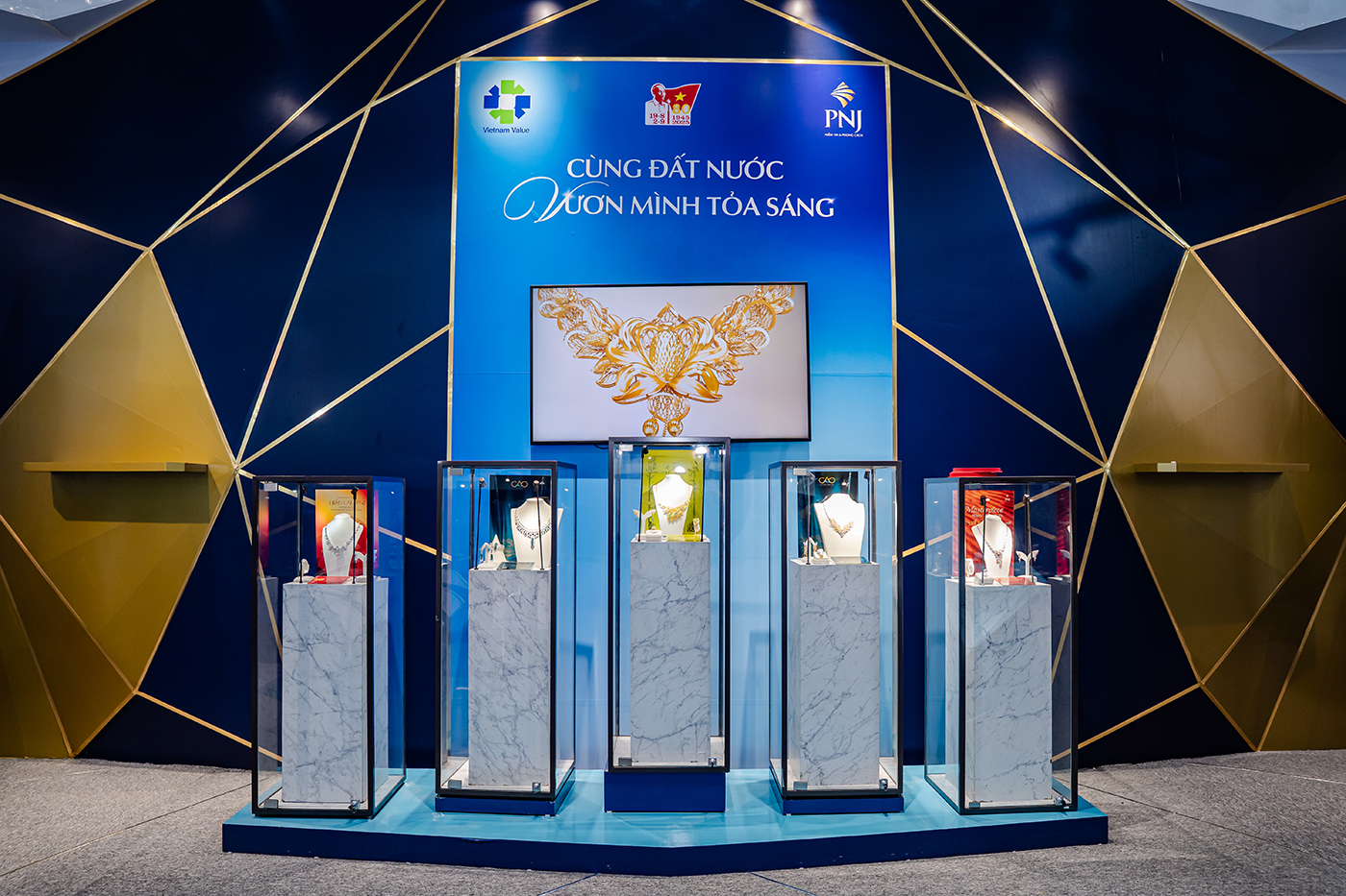 PNJ tham gia Triển lãm thành tựu Đất nước nhân kỷ niệm 80 năm Quốc khánh- Ảnh 1. PNJ tham gia Triển lãm thành tựu Đất nước nhân kỷ niệm 80 năm Quốc khánh- Ảnh 1.