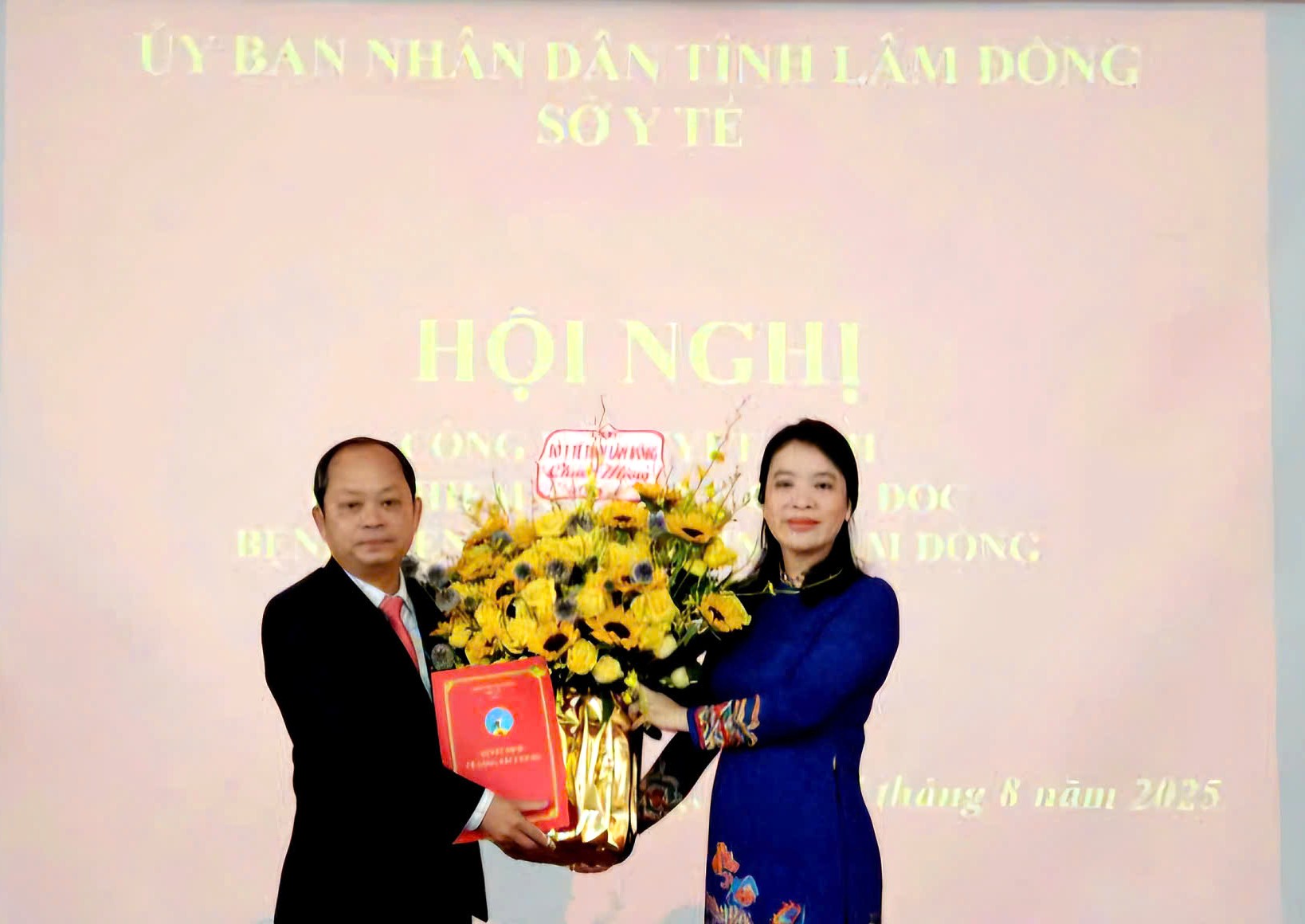 Bổ nhiệm giám đốc Bệnh viện đa khoa Lâm Đồng- Ảnh 1.