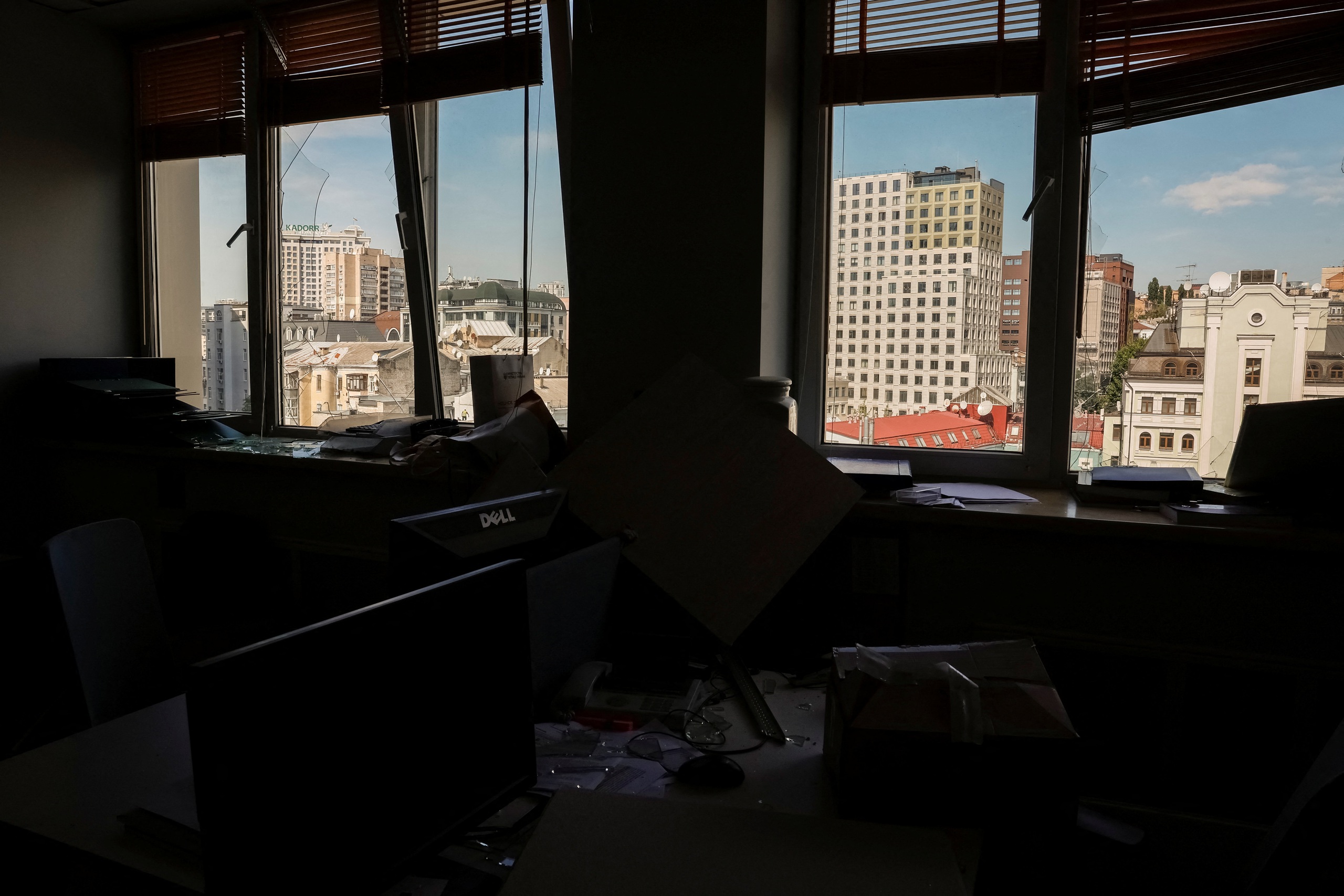 Anh, EU triệu tập đại sứ Nga do ảnh hưởng trong vụ tấn công Kyiv- Ảnh 3.