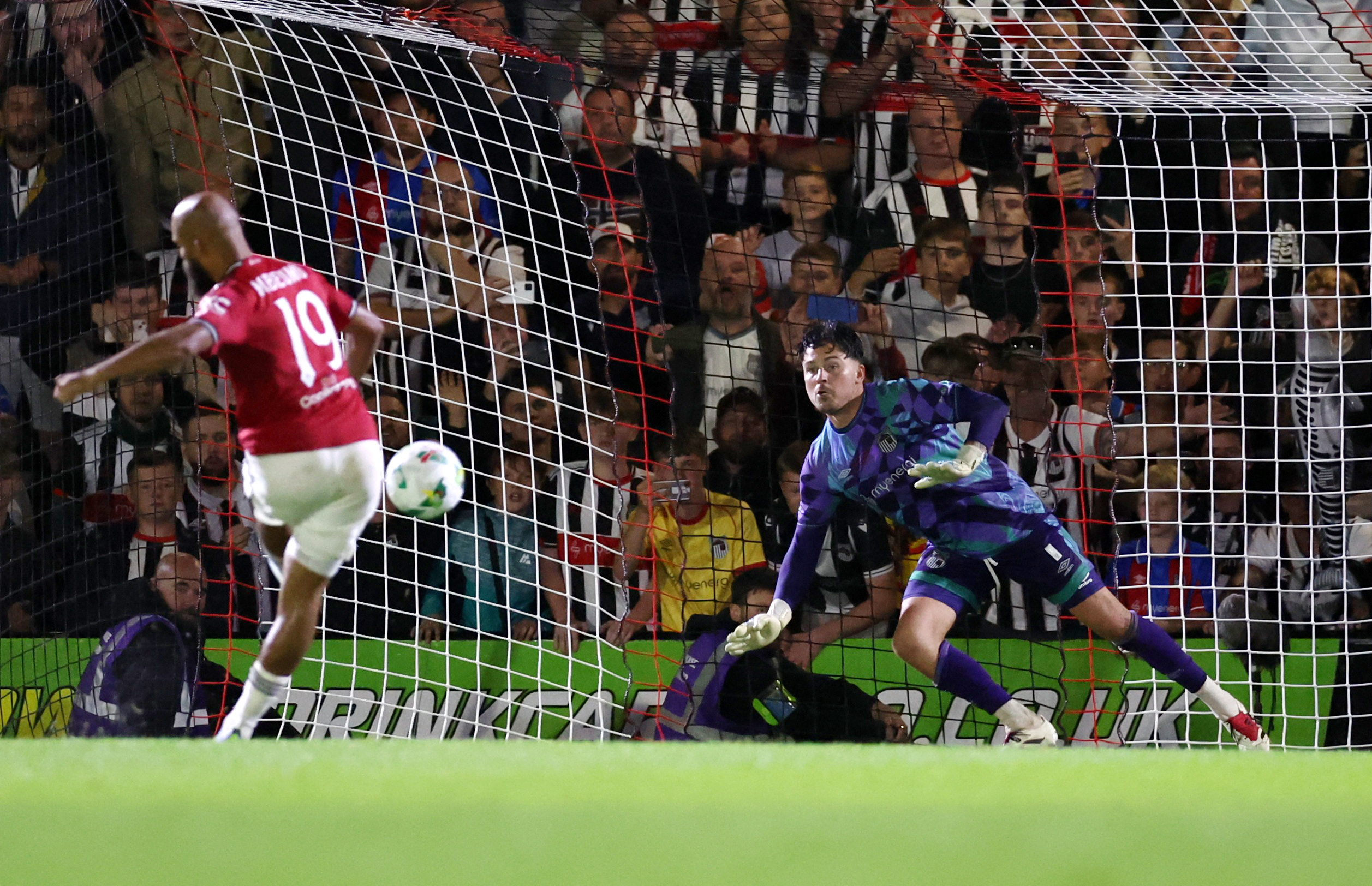 Khủng hoảng ở Manchester United - HLV Amorim có phải là vấn đề? - Ảnh 1.