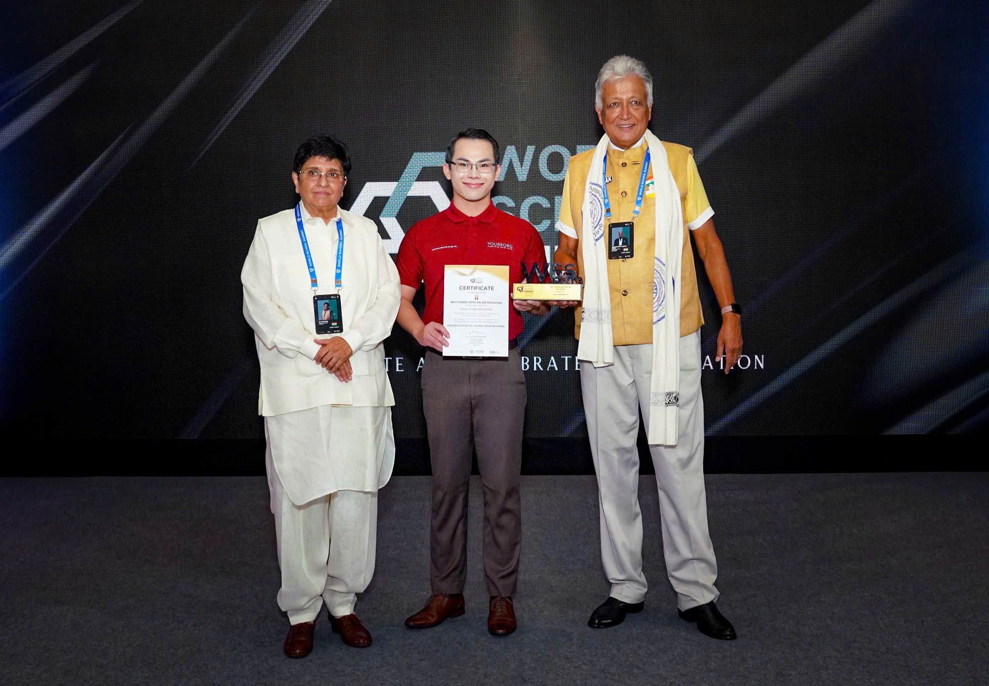 Phong mồ côi bước ra thế giới - Ảnh 2.