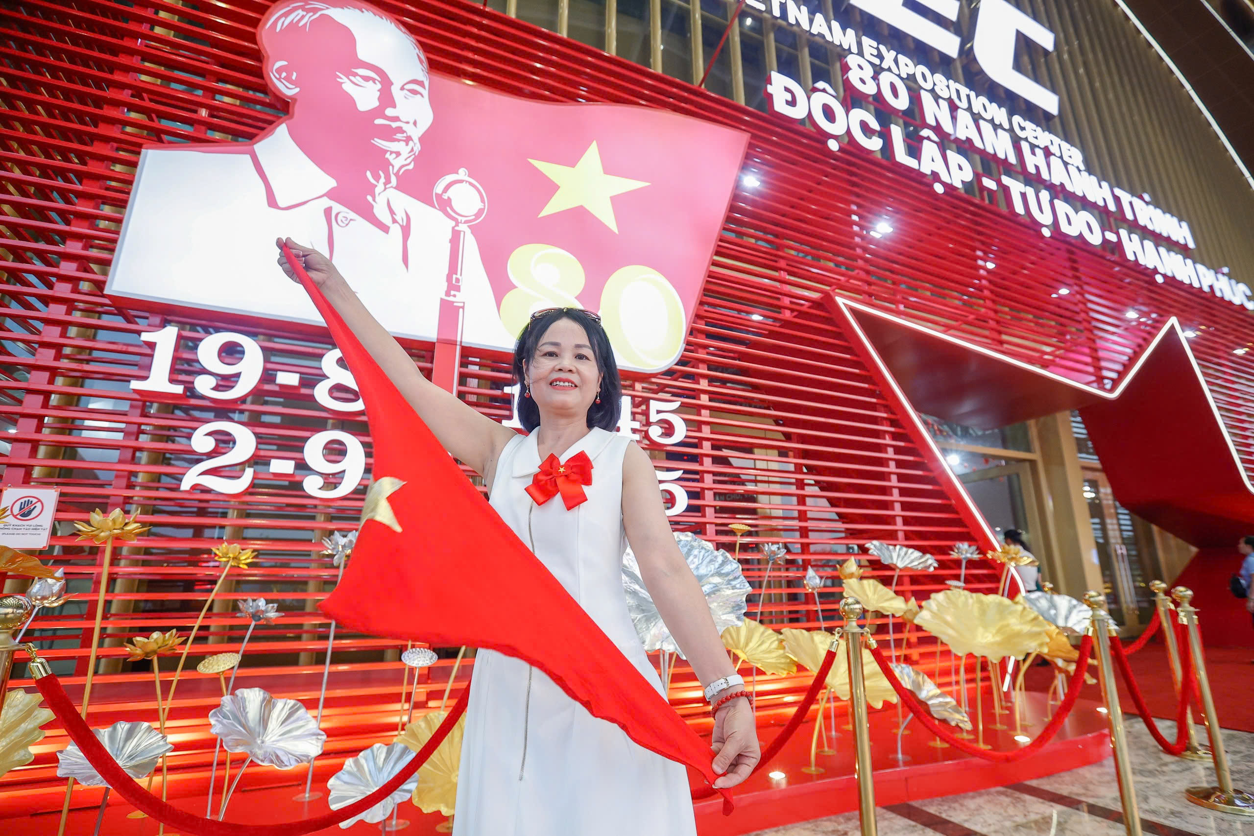 Những 'tọa độ check-in' tại triển lãm '80 năm hành trình Độc lập-Tự do-Hạnh phúc' - Ảnh 11.