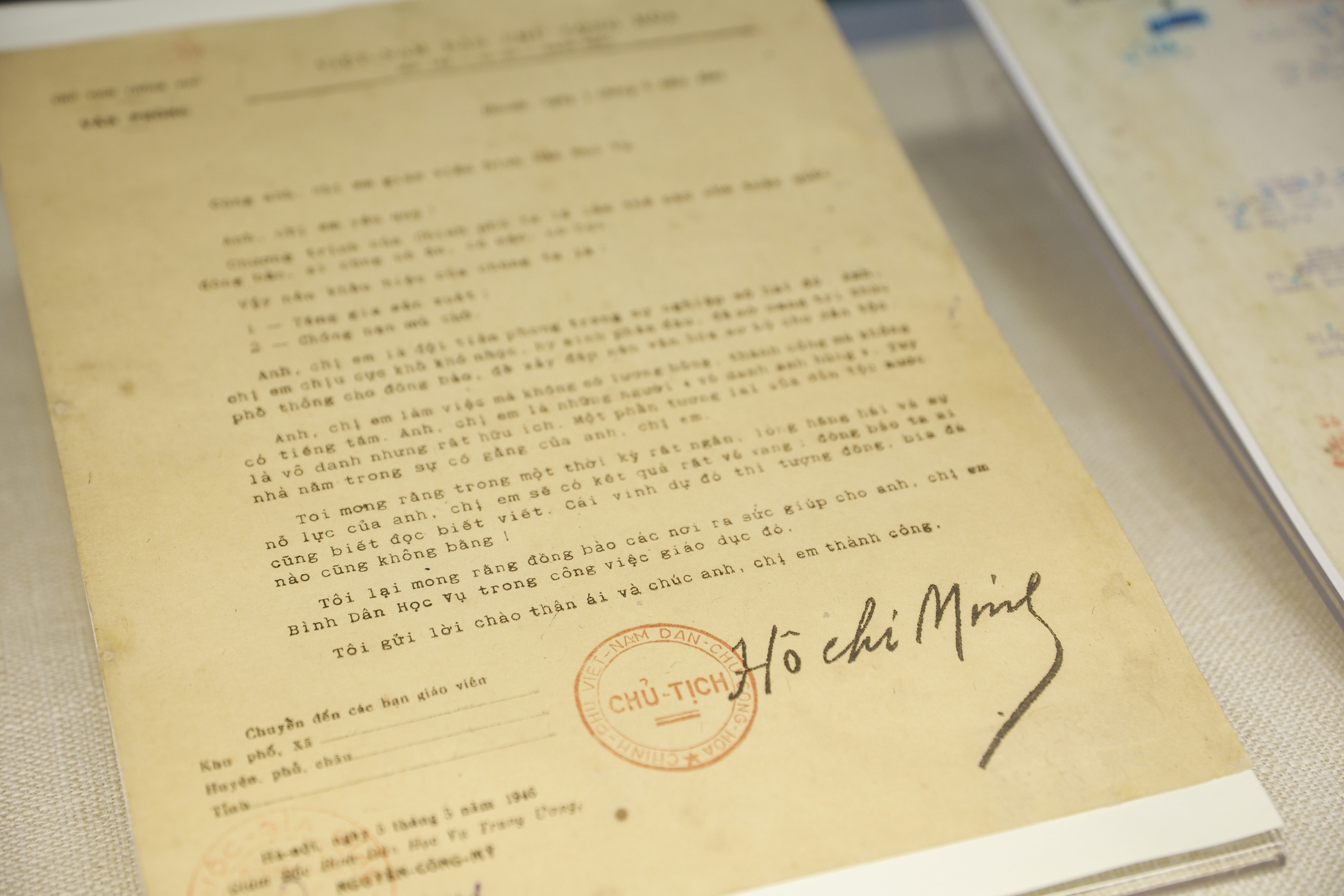 - Fotografie 2. - Ảnh 2.