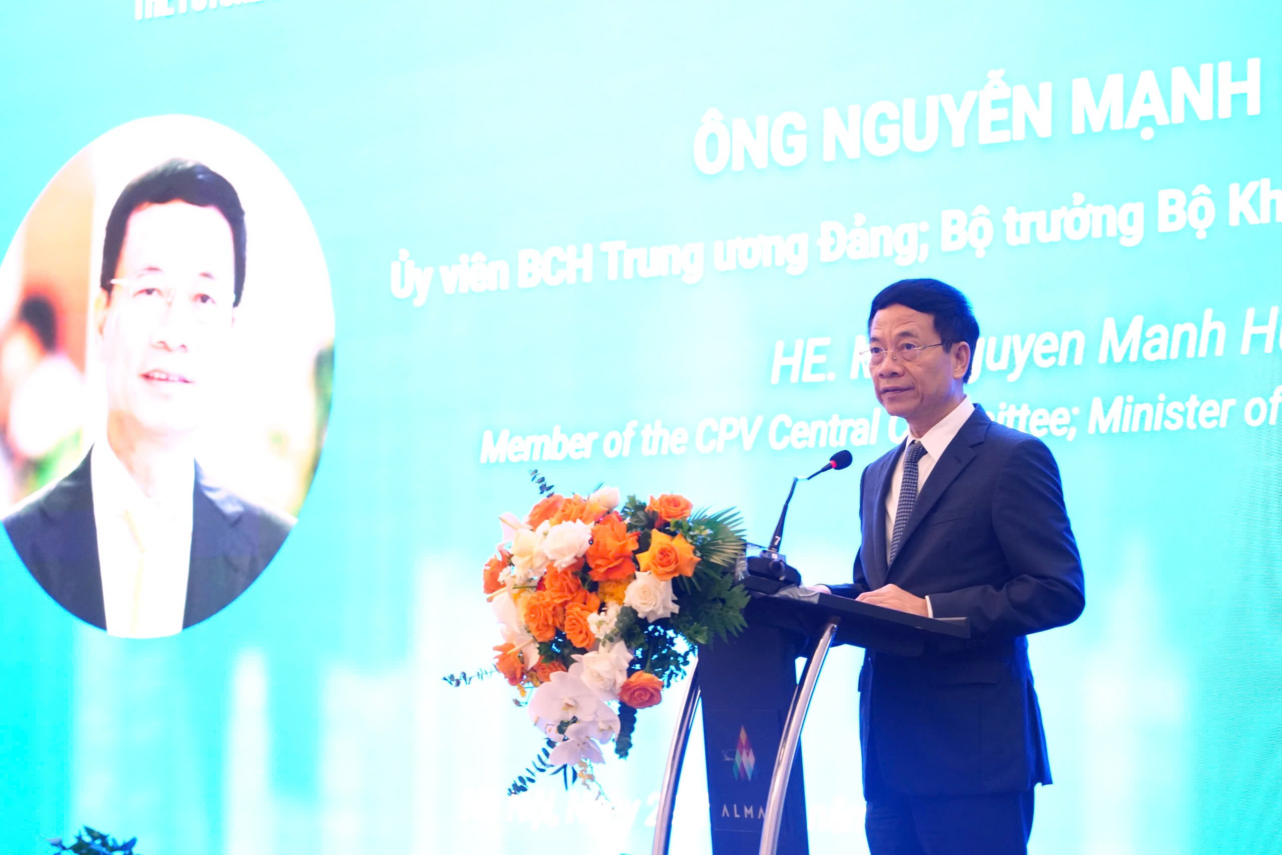 Hơn 300 chuyên gia giỏi tham gia đóng góp, triển khai chuyển đổi số, AI - Ảnh 1.