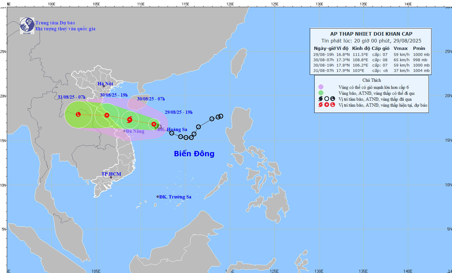 Sáng mai, bão cách Quảng Trị chỉ 210 km - Ảnh 1. Sáng mai, bão cách Quảng Trị chỉ 210 km - Ảnh 1.