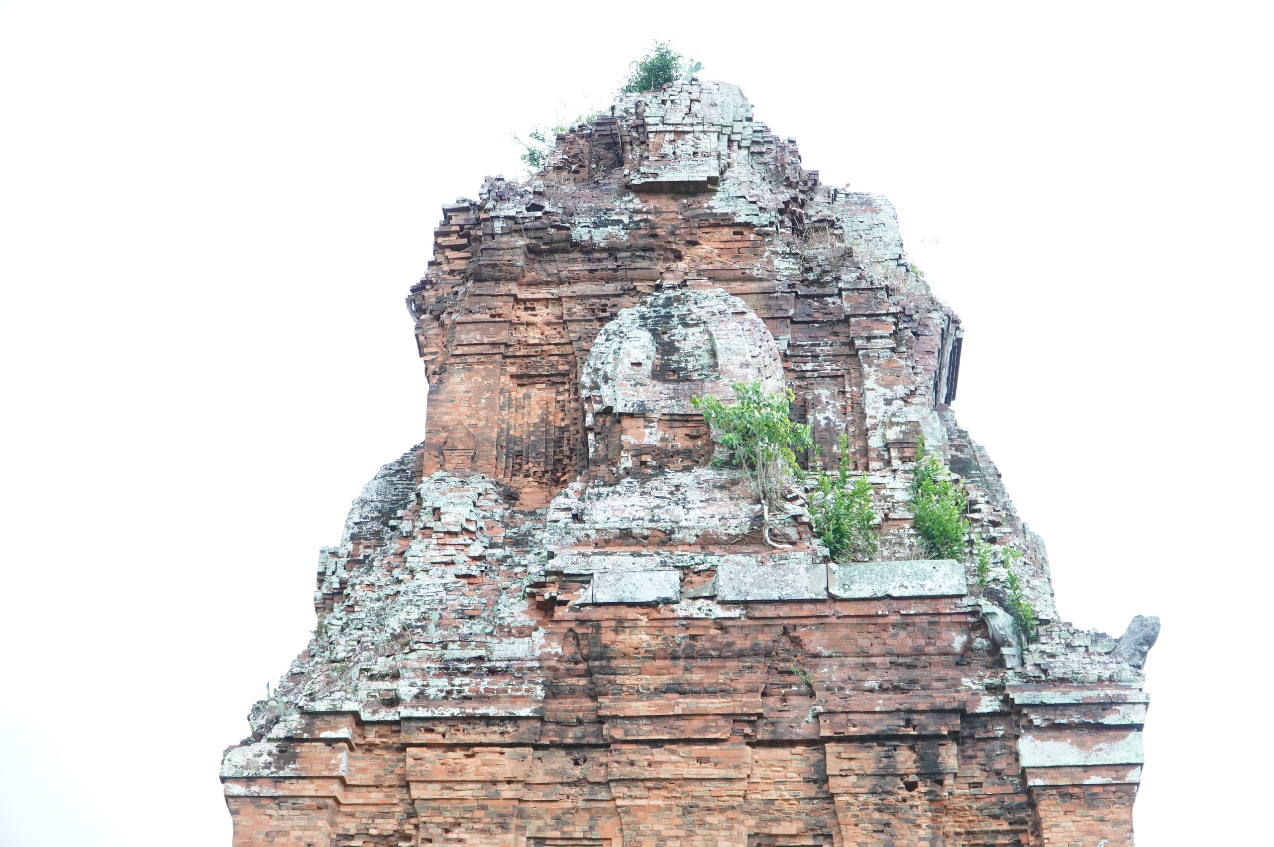 Gia Lai membina projek untuk memulihkan menara purba berusia hampir 900 tahun - Foto 8. Gia Lai xây dựng đề án trùng tu ngôi tháp cổ gần 900 năm tuổi- Ảnh 8.