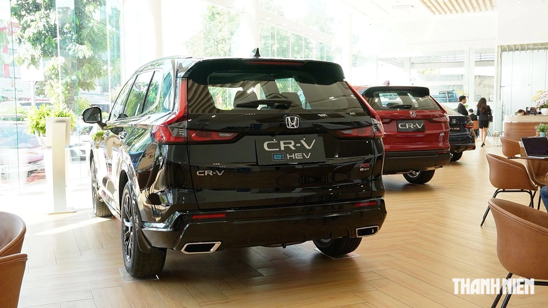 Xe hybrid có tạo được cú hích giữa thời xăng tăng giá? Xe hybrid có tạo được cú hích giữa thời bão giá xăng tăng? - Ảnh 3.